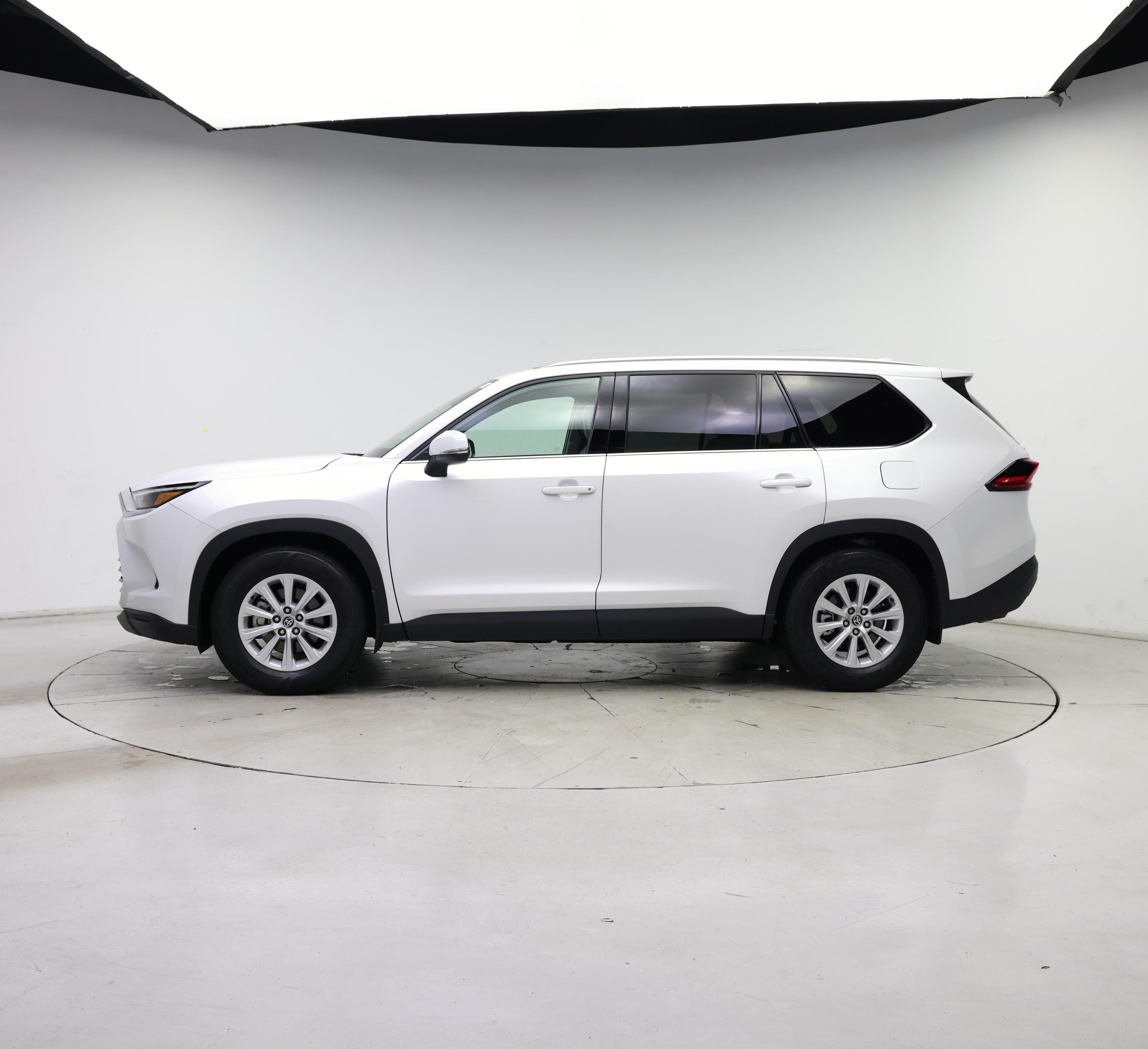 Thumbnail: 2024 Toyota Grand Highlander - 3