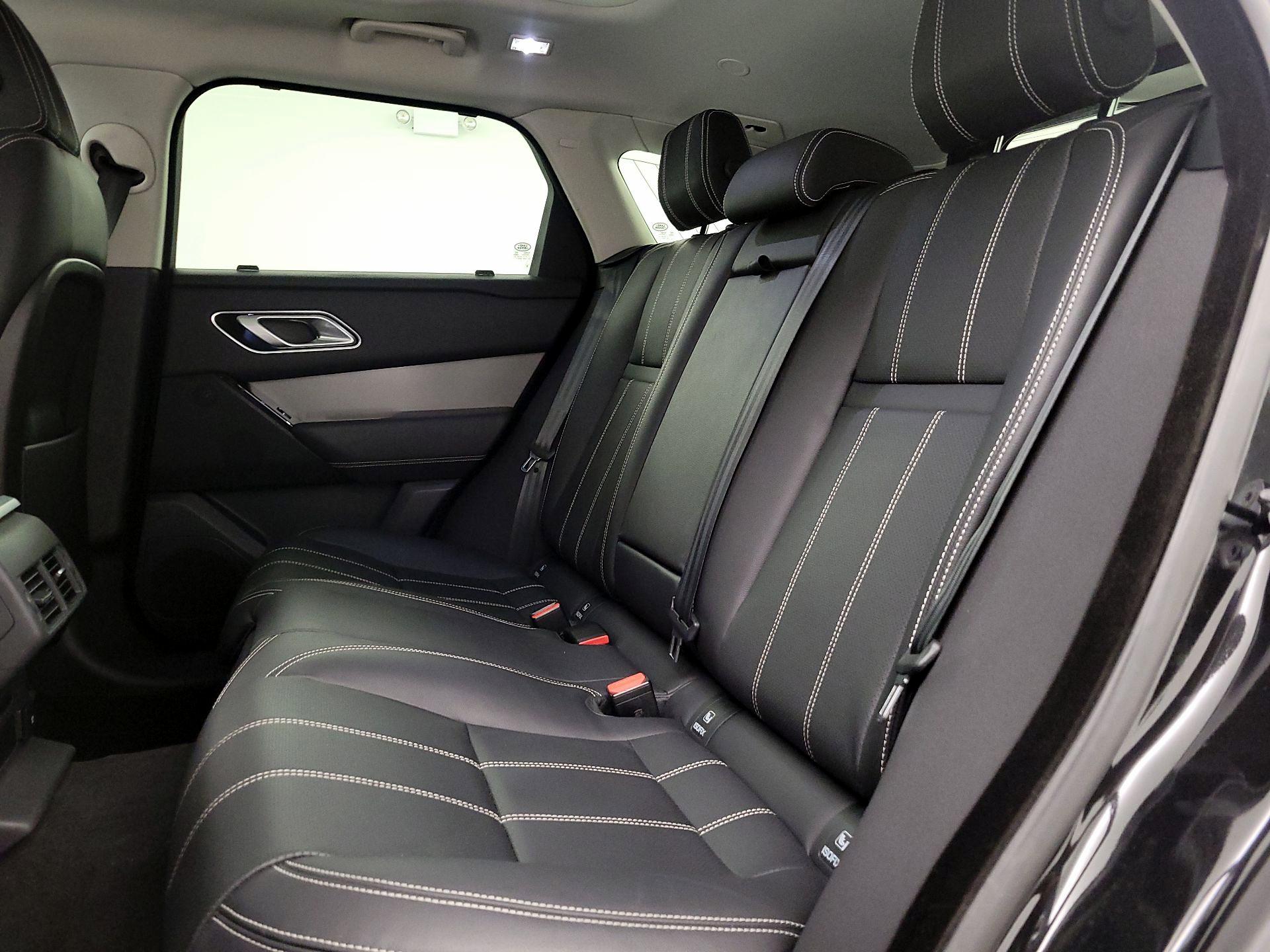 Thumbnail: 2021 Land Rover Range Rover Velar - 20