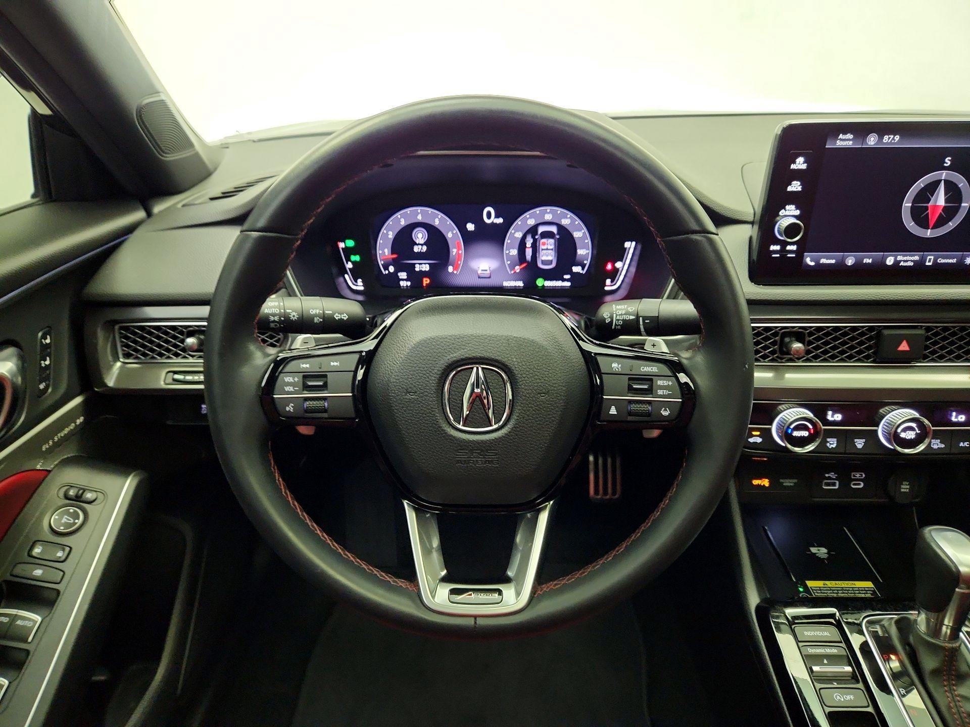 Thumbnail: 2023 Acura Integra - 10