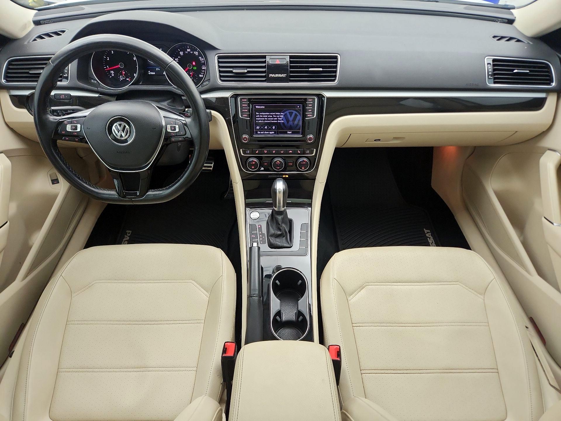 Thumbnail: 2019 Volkswagen Passat - 9