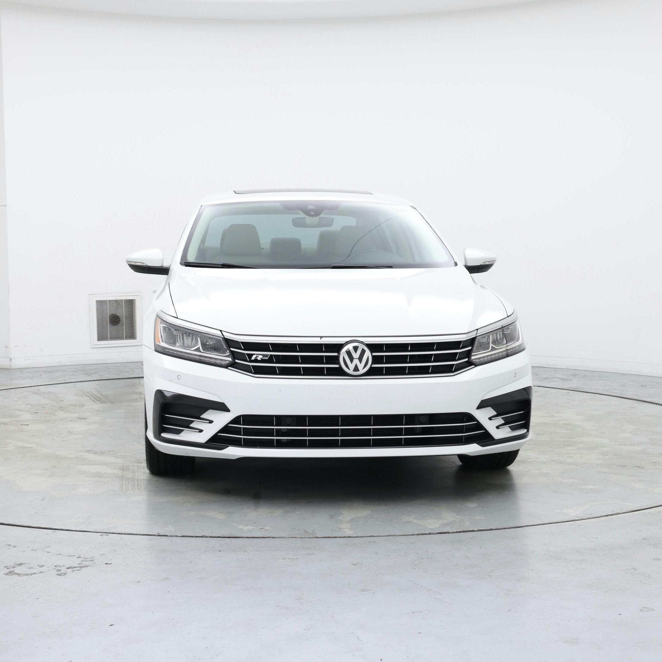 Thumbnail: 2019 Volkswagen Passat - 5
