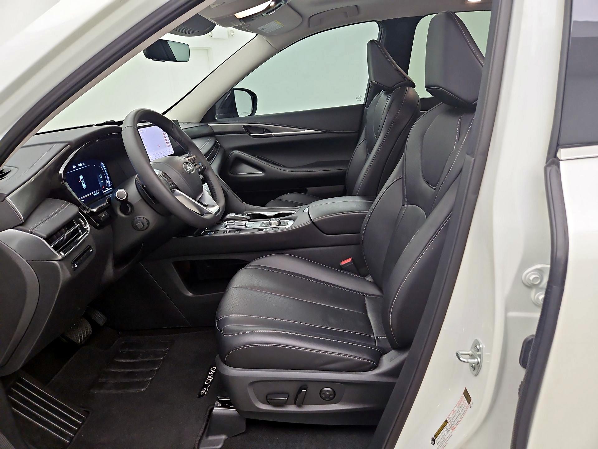Thumbnail: 2024 INFINITI QX60 - 11