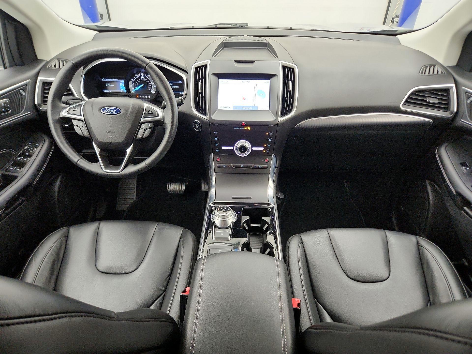 Thumbnail: 2020 Ford Edge - 9