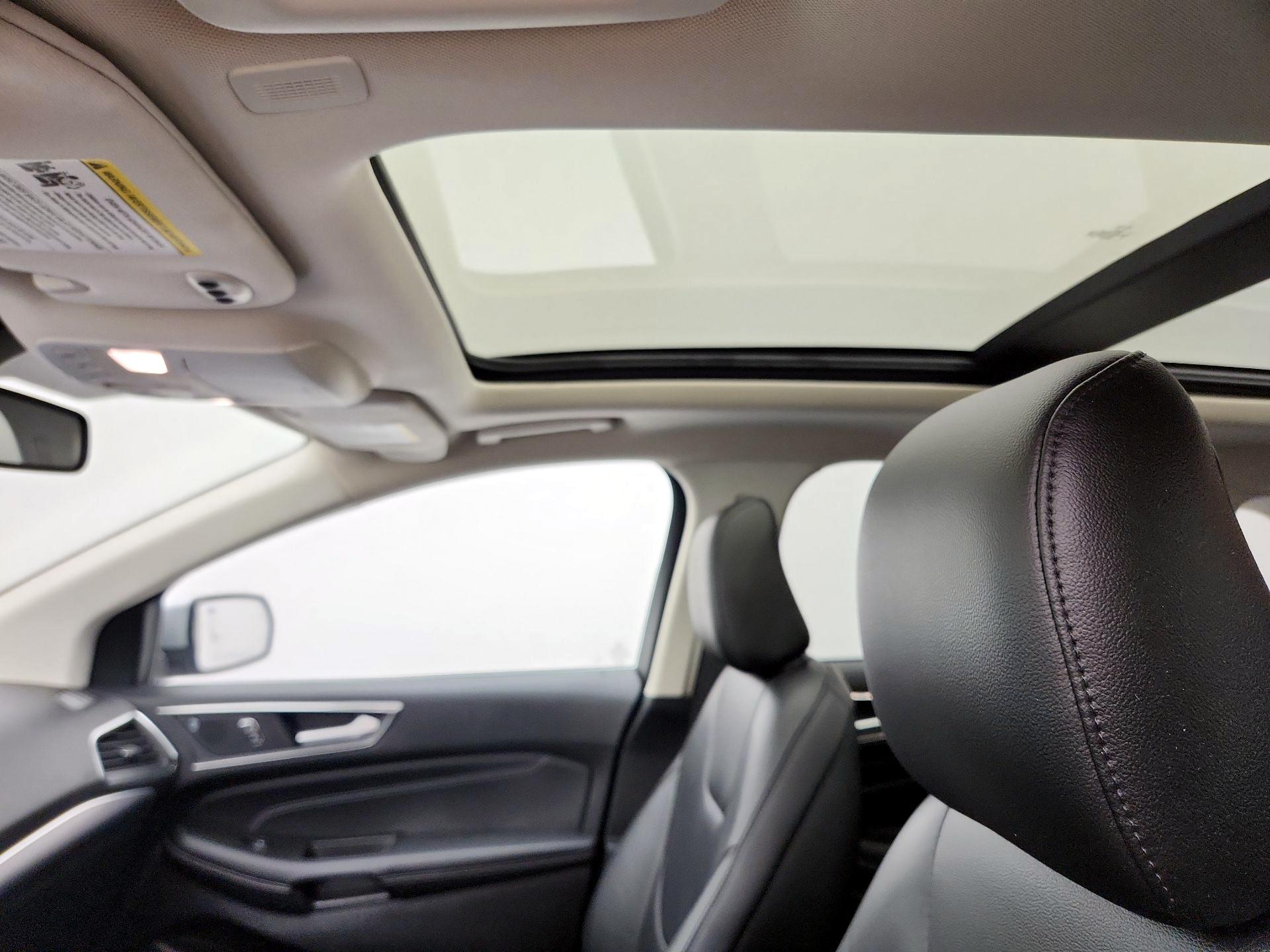 Thumbnail: 2020 Ford Edge - 20