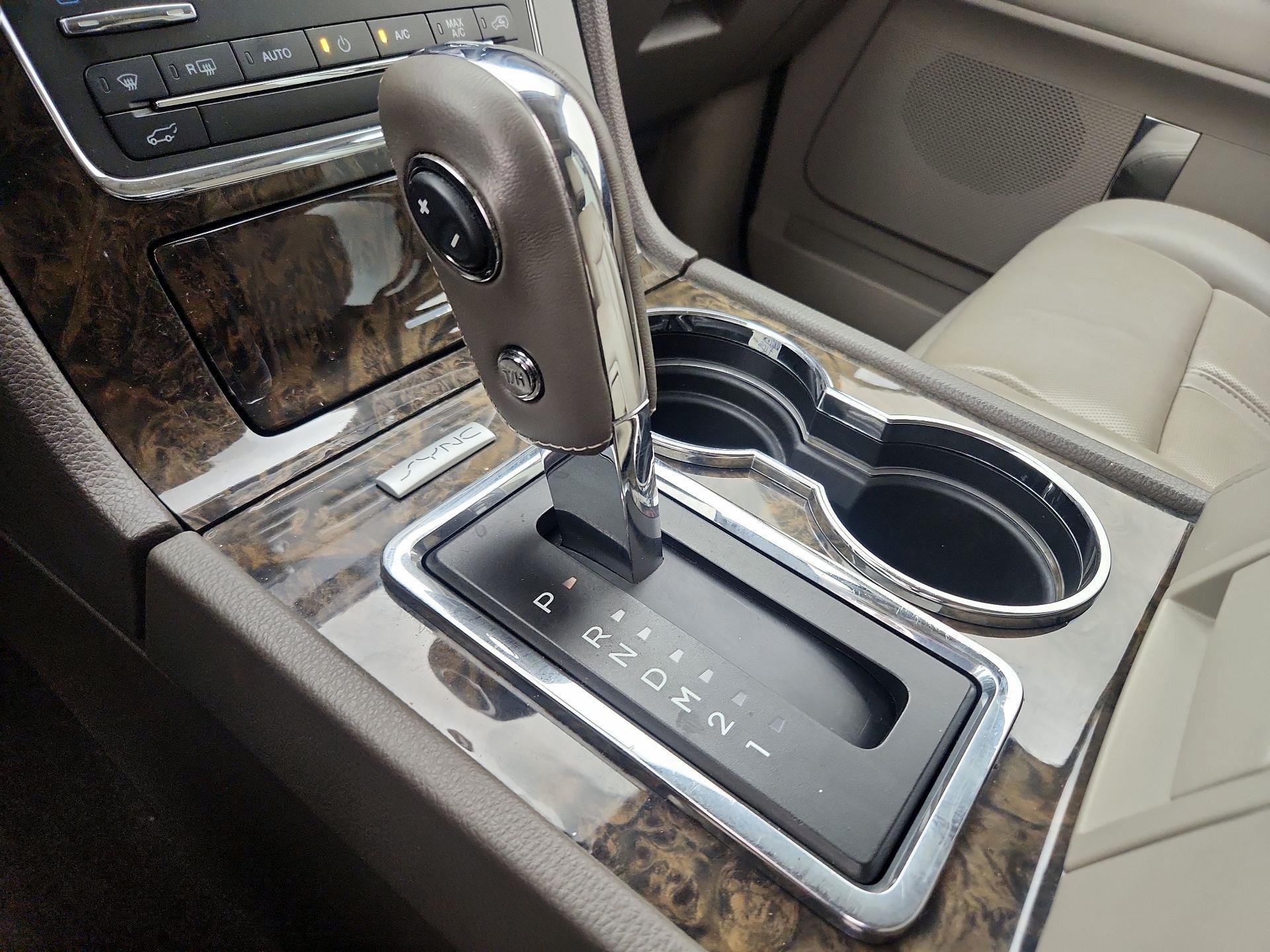 Thumbnail: 2017 Lincoln Navigator - 18