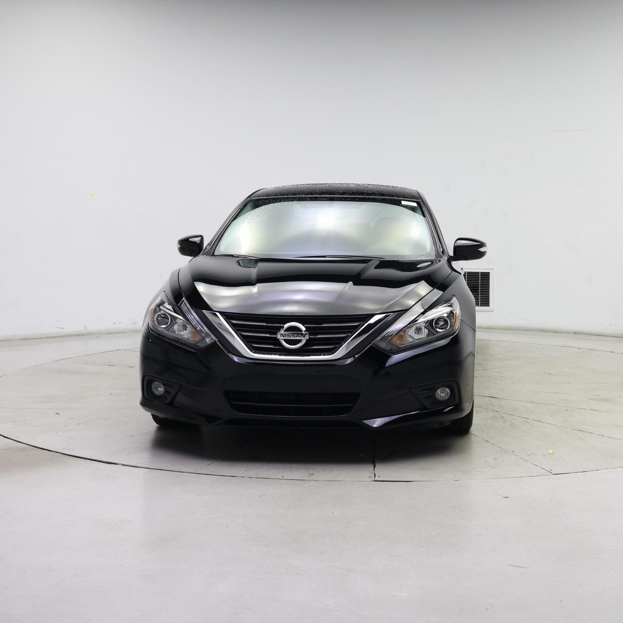 Thumbnail: 2016 Nissan Altima - 5