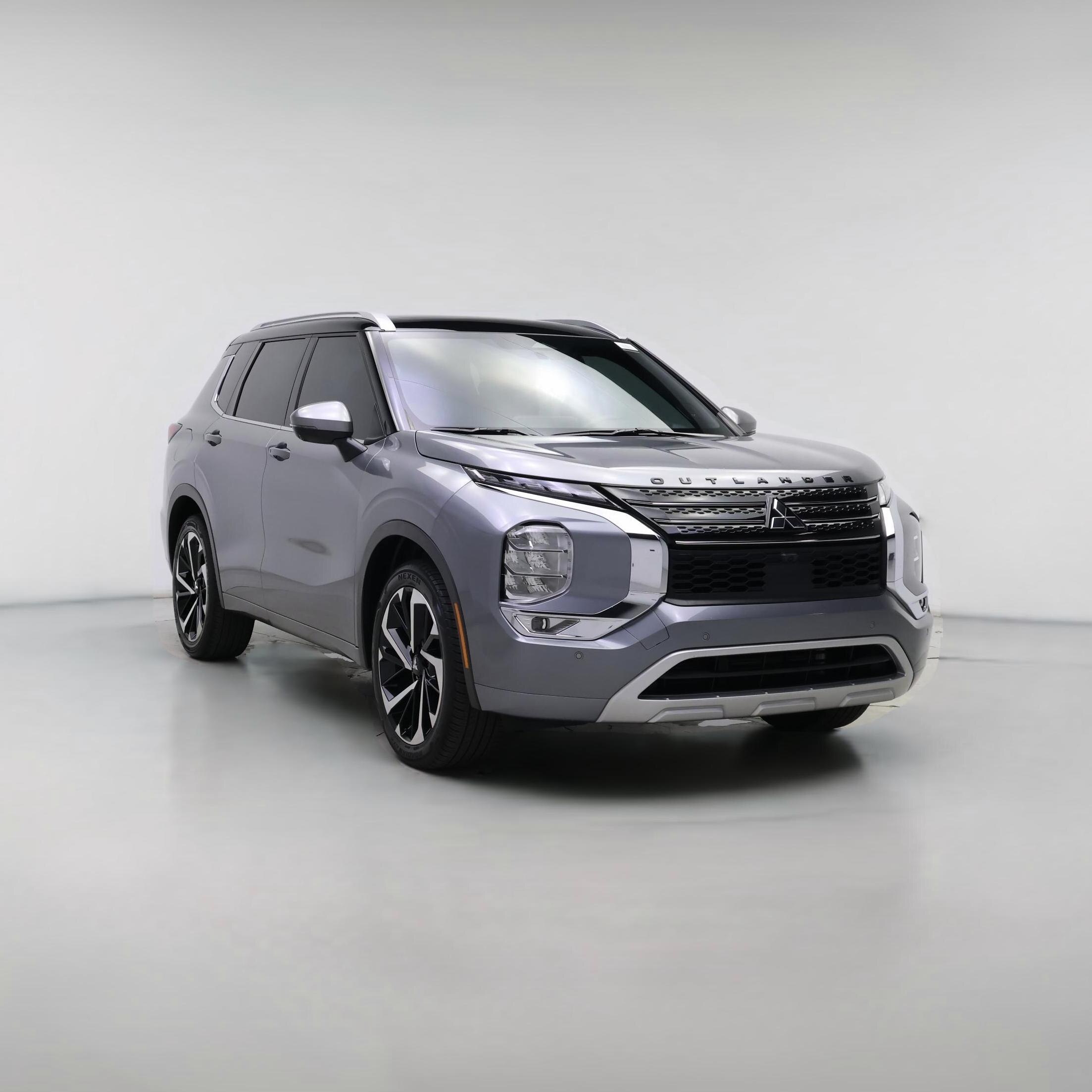 Thumbnail: 2024 Mitsubishi Outlander - 1