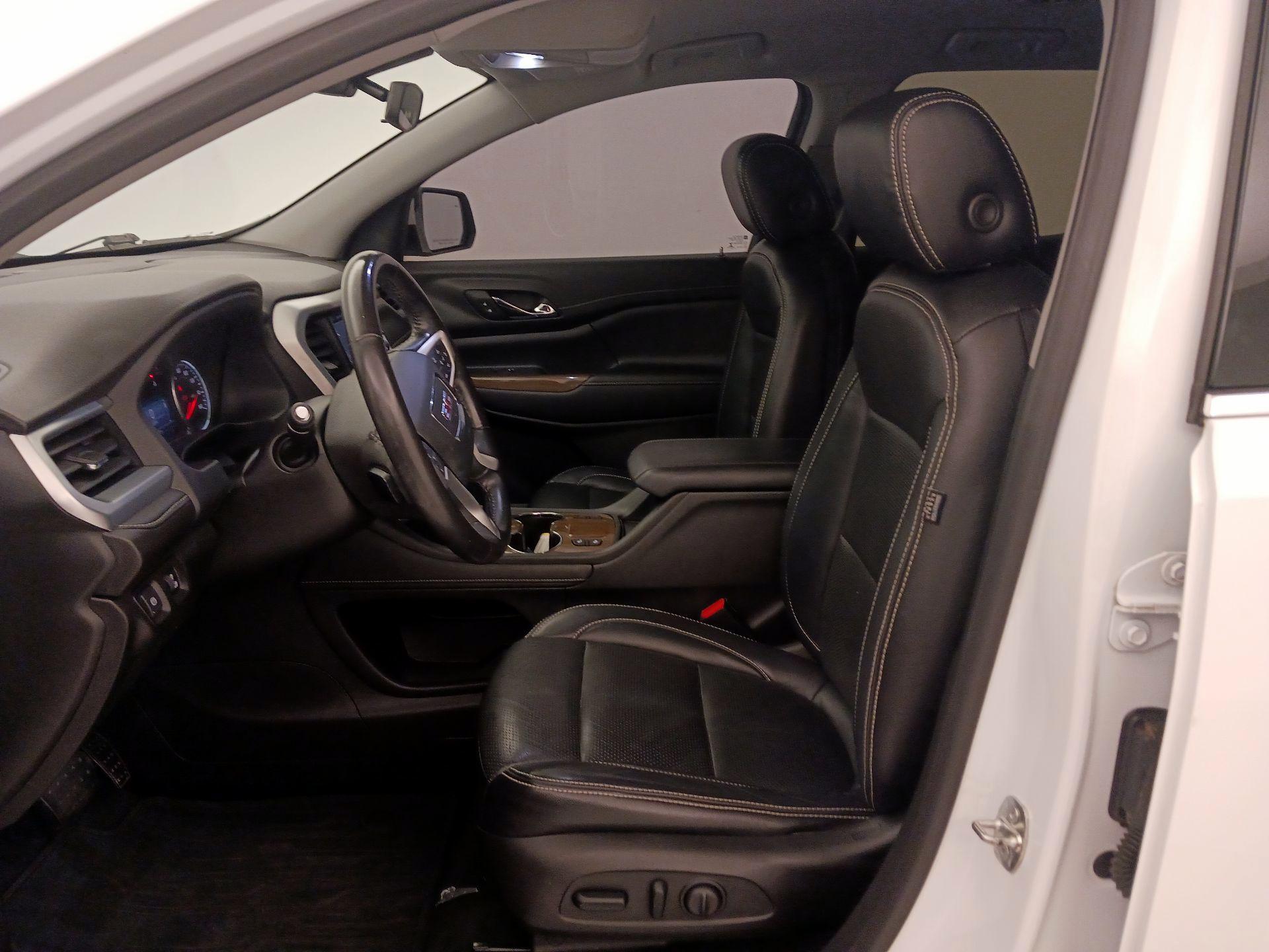 Thumbnail: 2020 GMC Acadia - 11