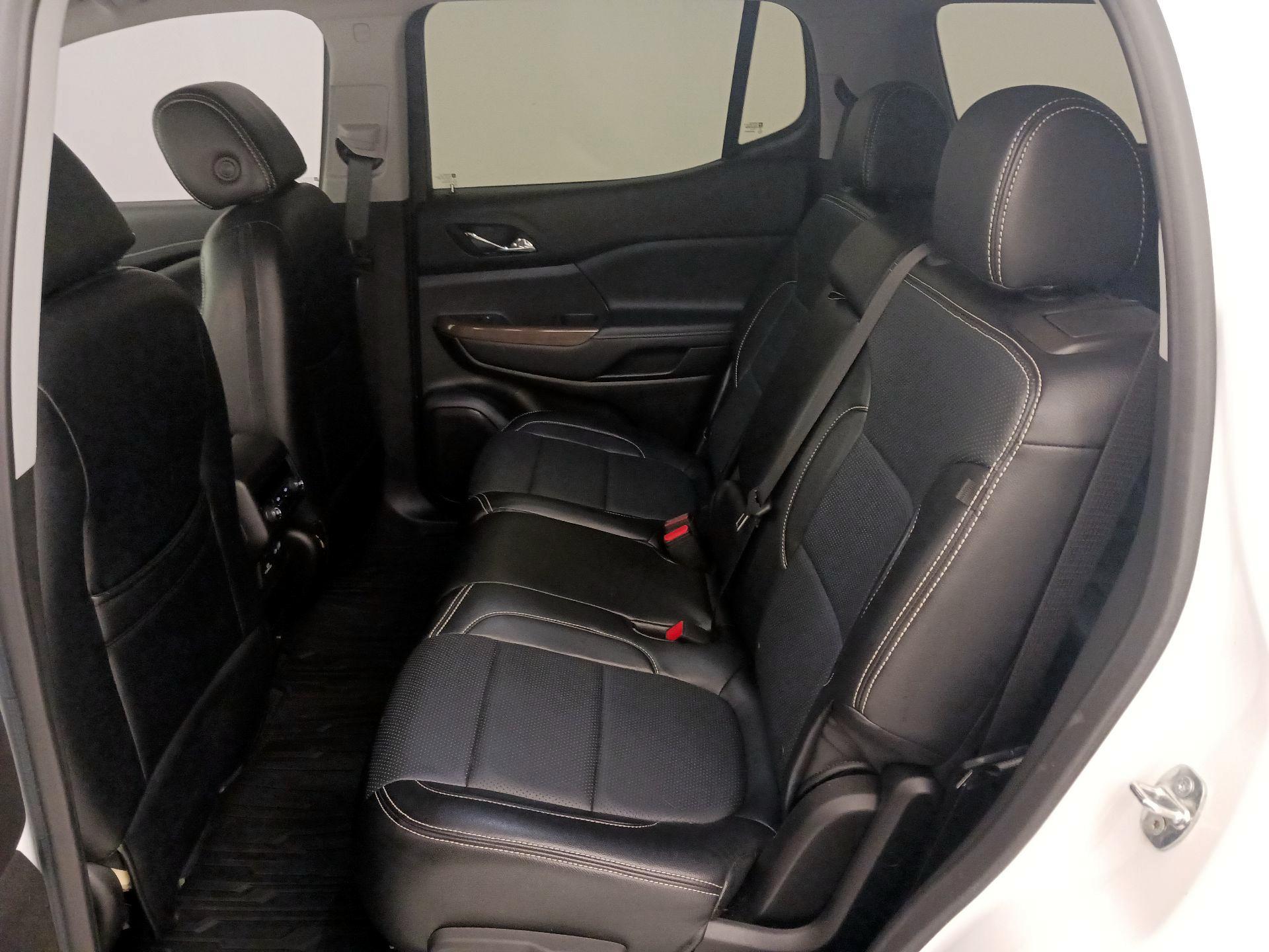 Thumbnail: 2020 GMC Acadia - 19