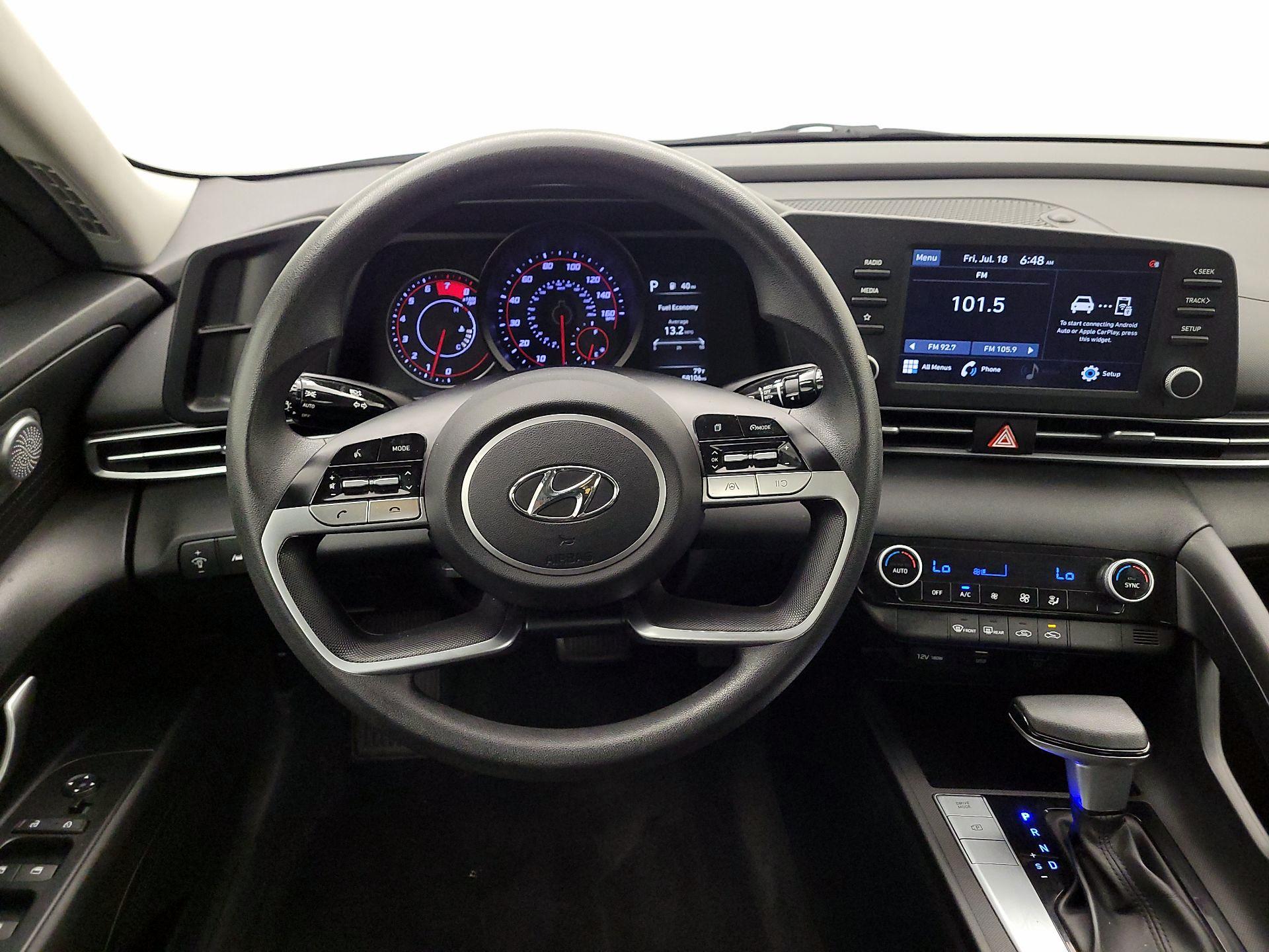 Thumbnail: 2021 Hyundai Elantra - 10
