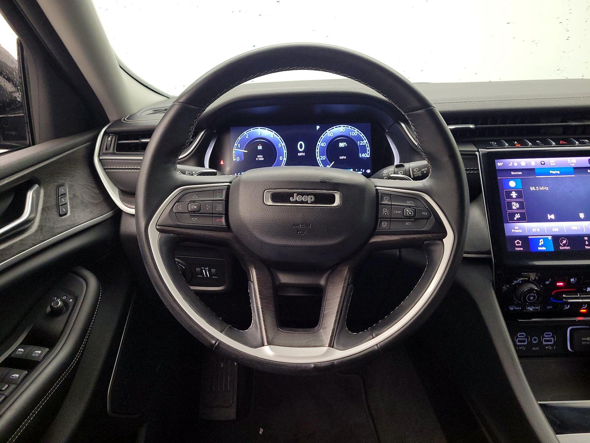 Thumbnail: 2022 Jeep Grand Cherokee - 10