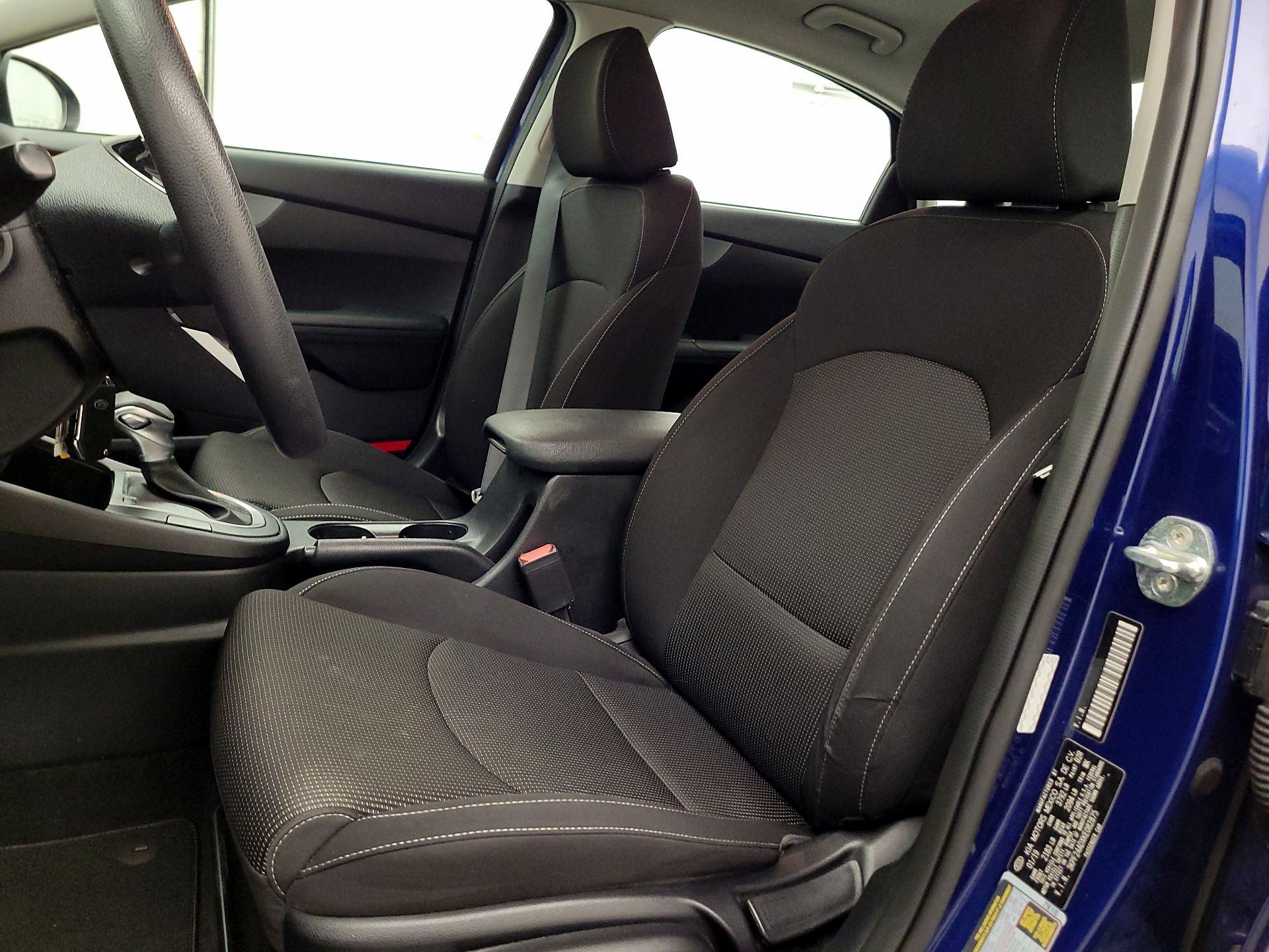 Thumbnail: 2019 Kia Forte - 11