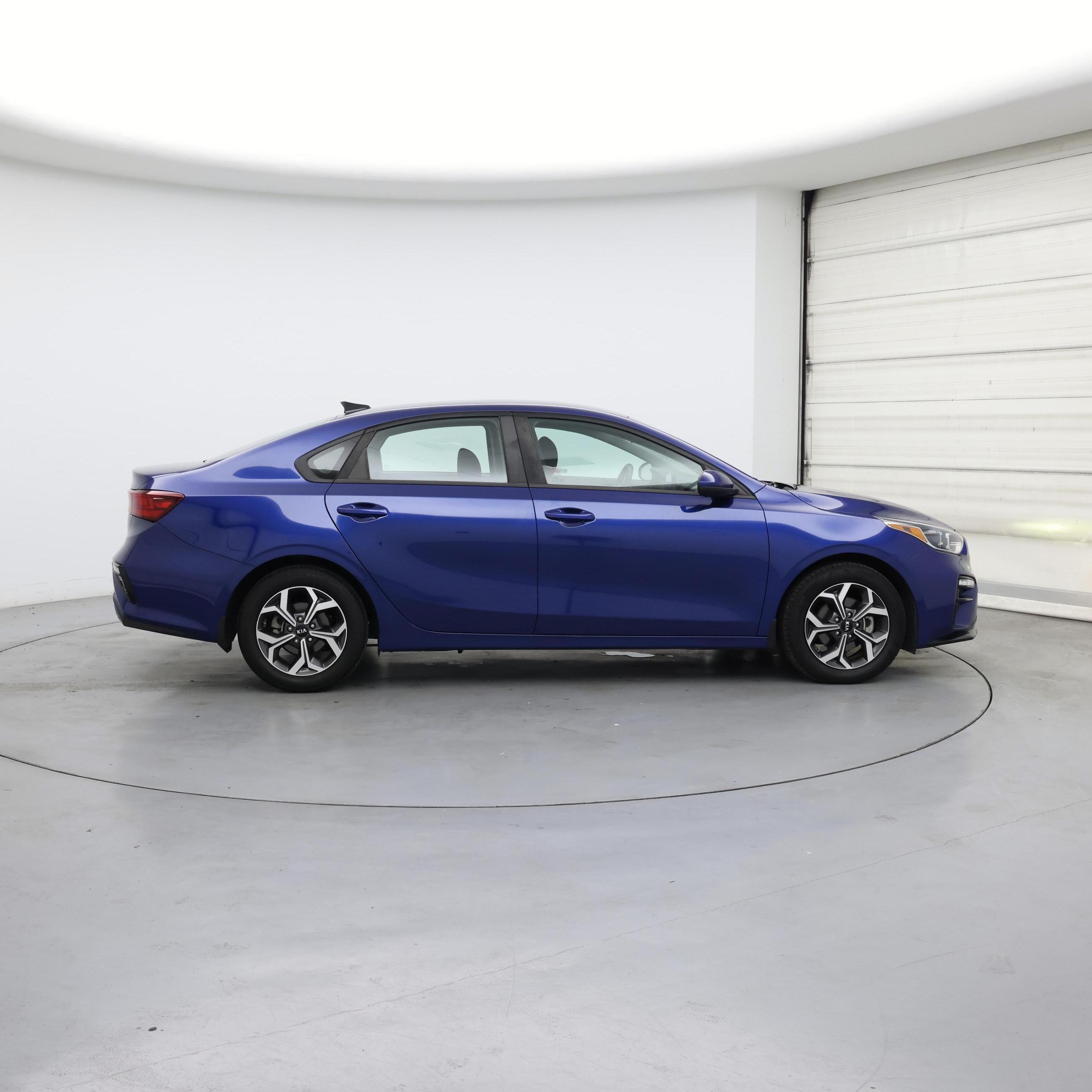 Thumbnail: 2019 Kia Forte - 7