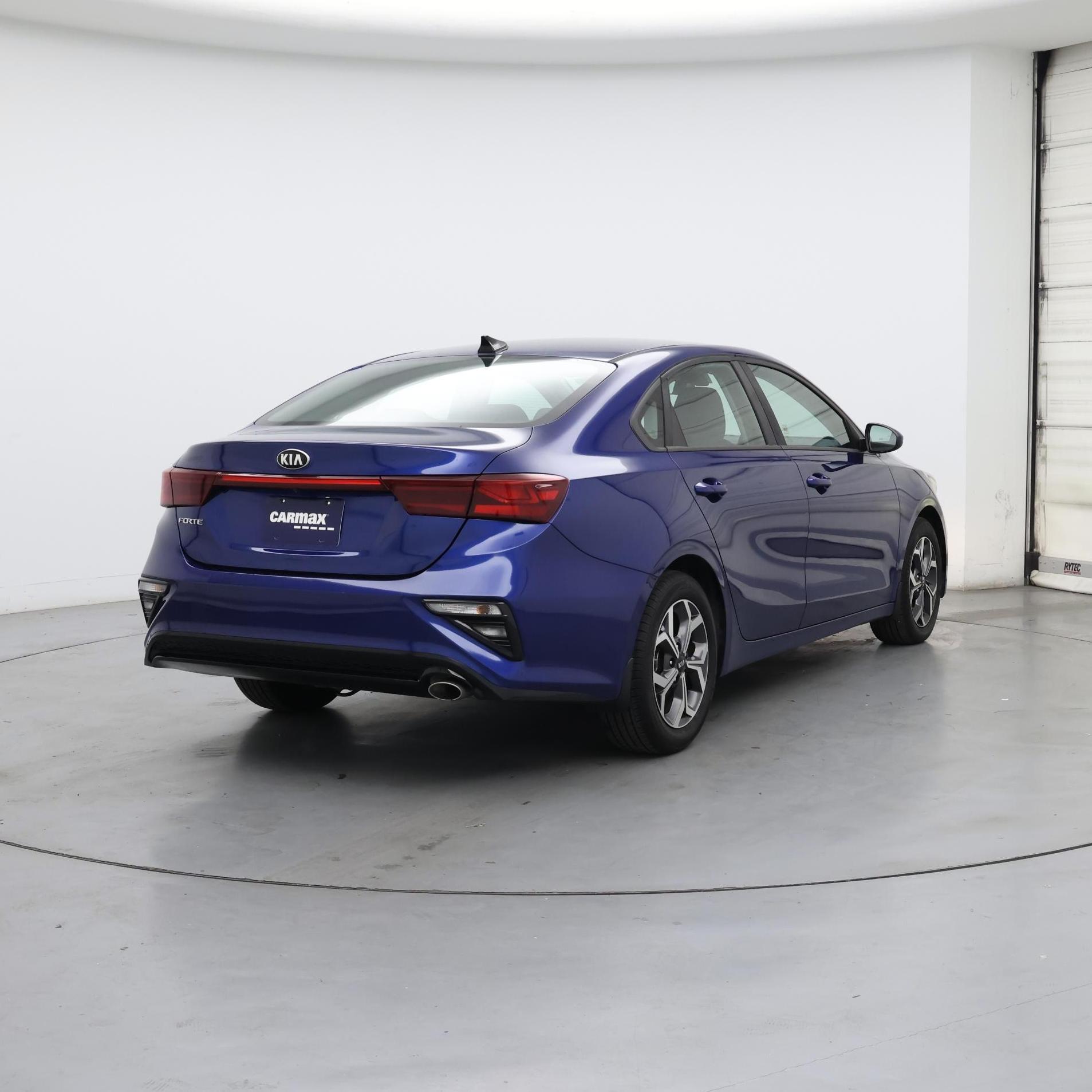 Thumbnail: 2019 Kia Forte - 8