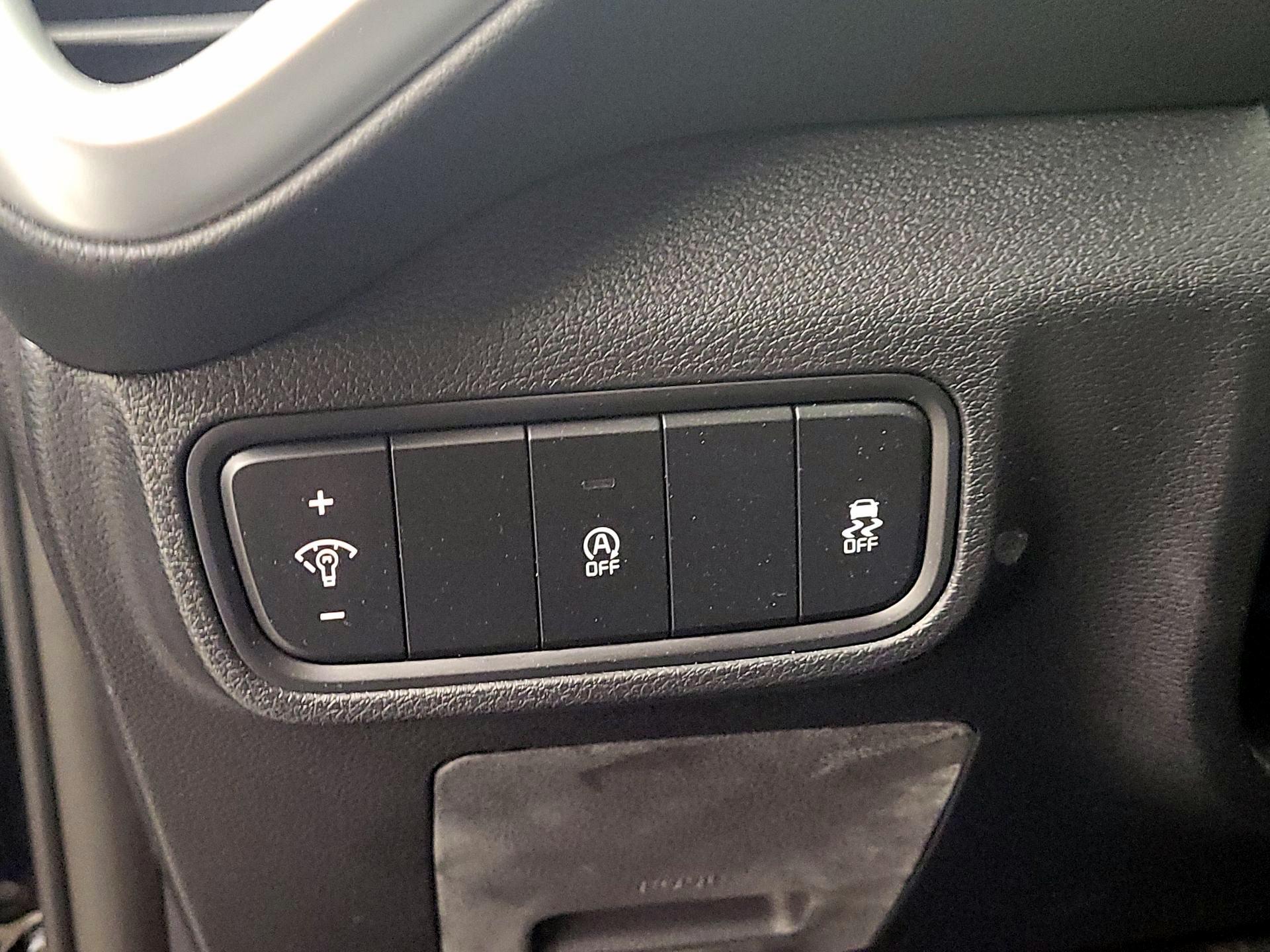 Thumbnail: 2020 Kia Soul - 13