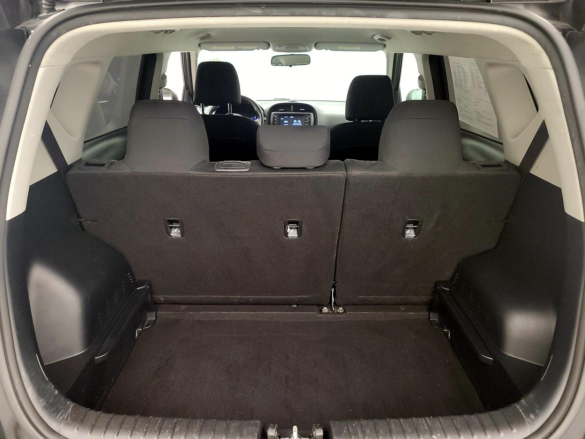 Thumbnail: 2020 Kia Soul - 20