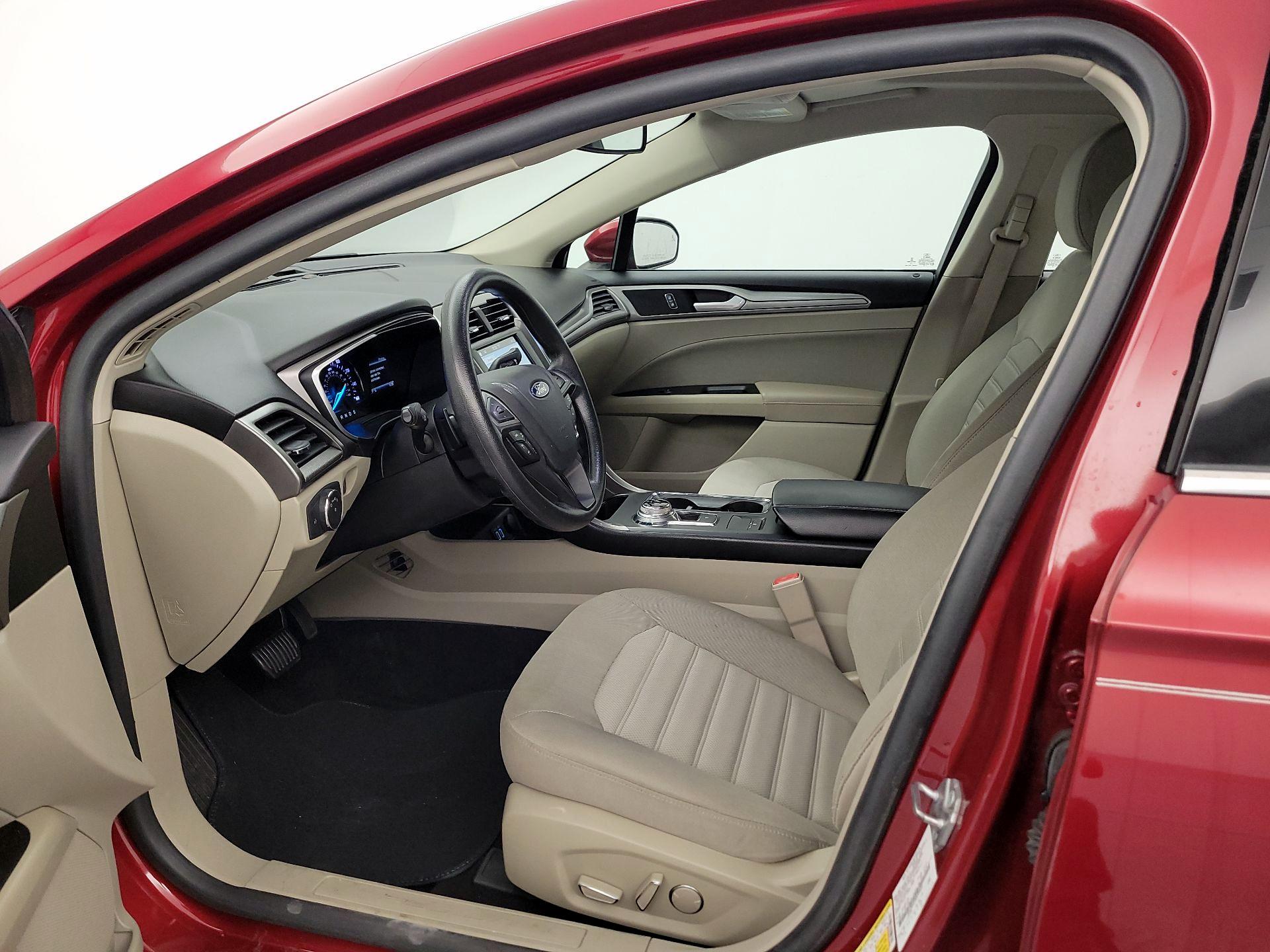 Thumbnail: 2019 Ford Fusion - 11