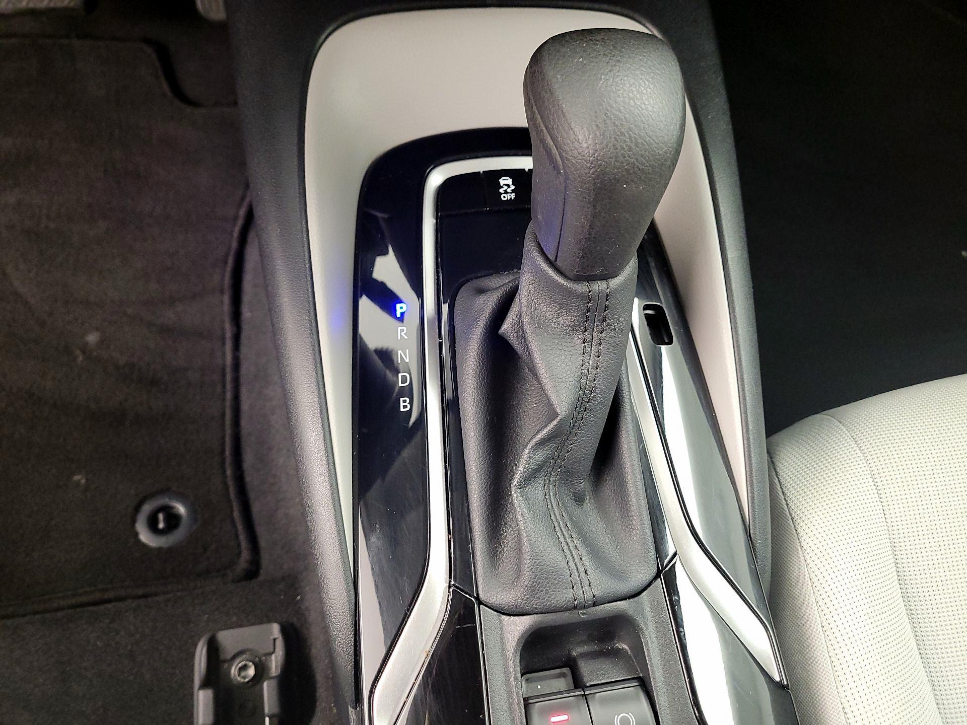 Thumbnail: 2020 Toyota Corolla - 16