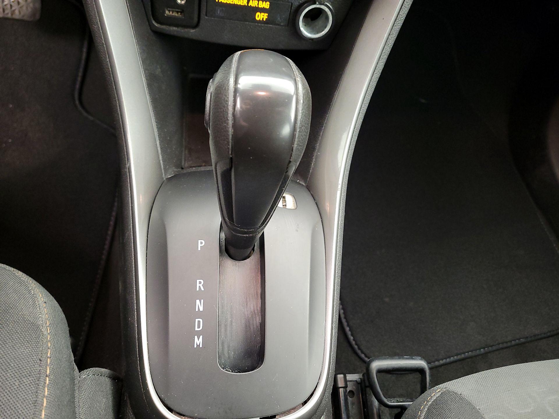 Thumbnail: 2020 Chevrolet Trax - 15