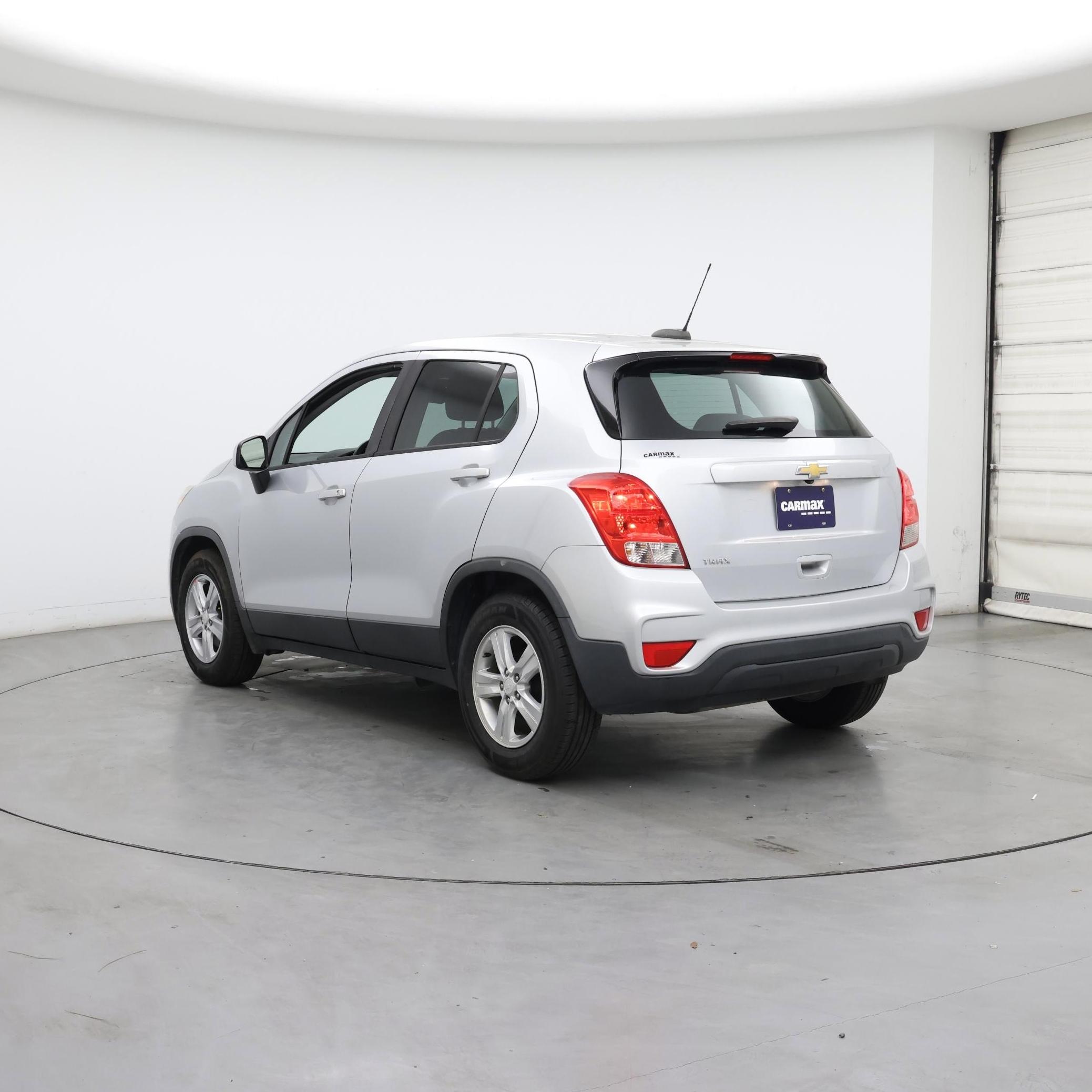 Thumbnail: 2020 Chevrolet Trax - 2