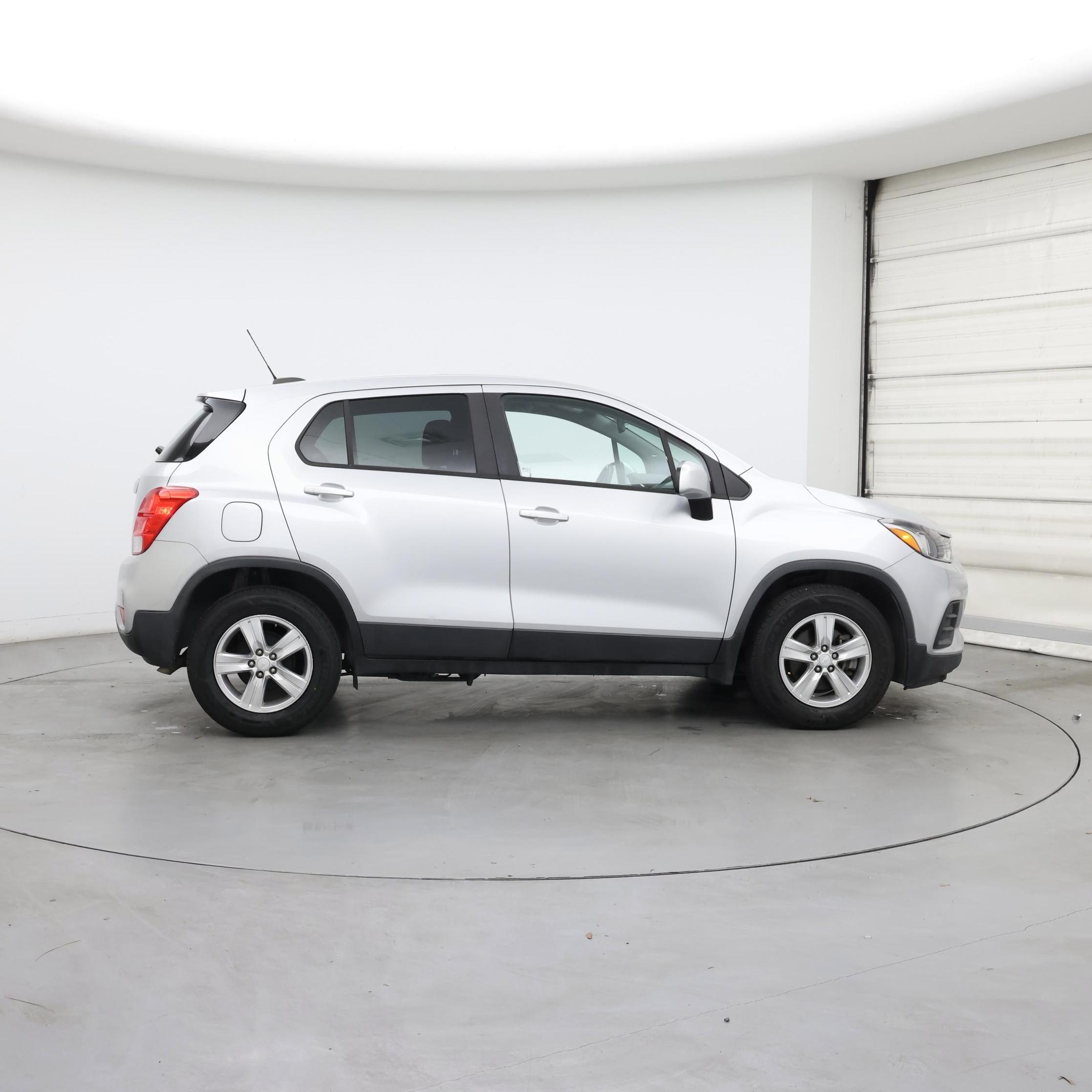 Thumbnail: 2020 Chevrolet Trax - 7