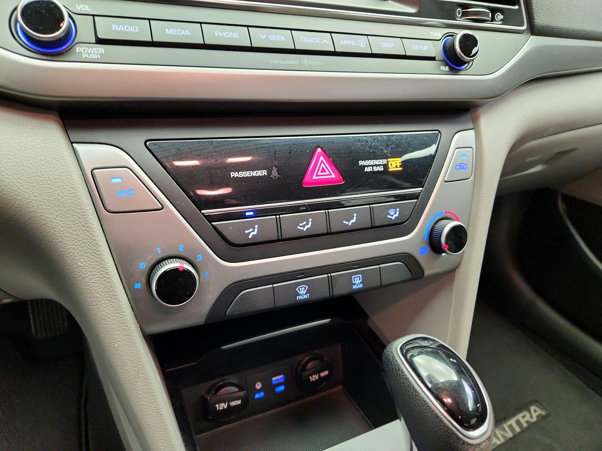Thumbnail: 2018 Hyundai Elantra - 16