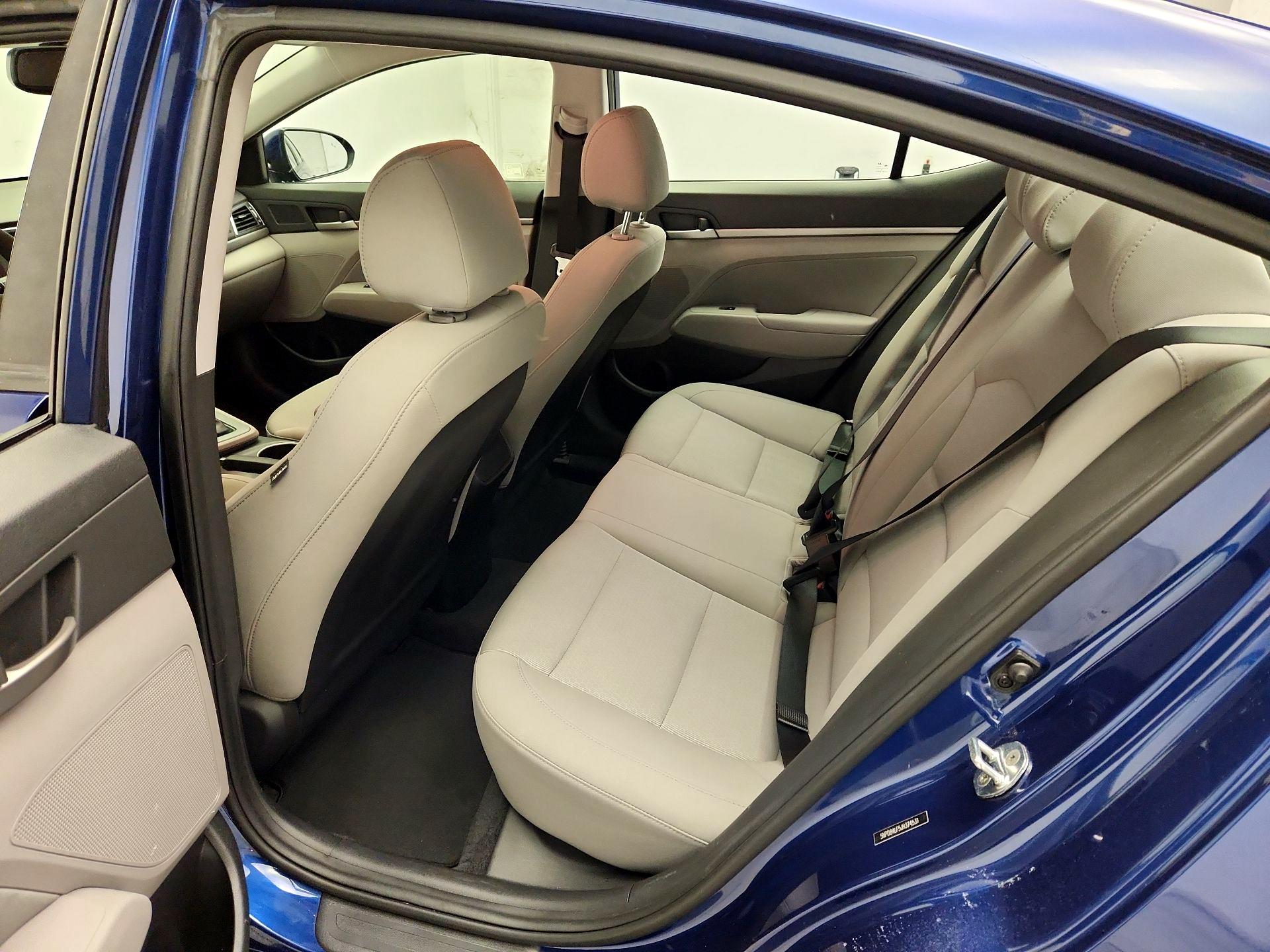 Thumbnail: 2018 Hyundai Elantra - 19