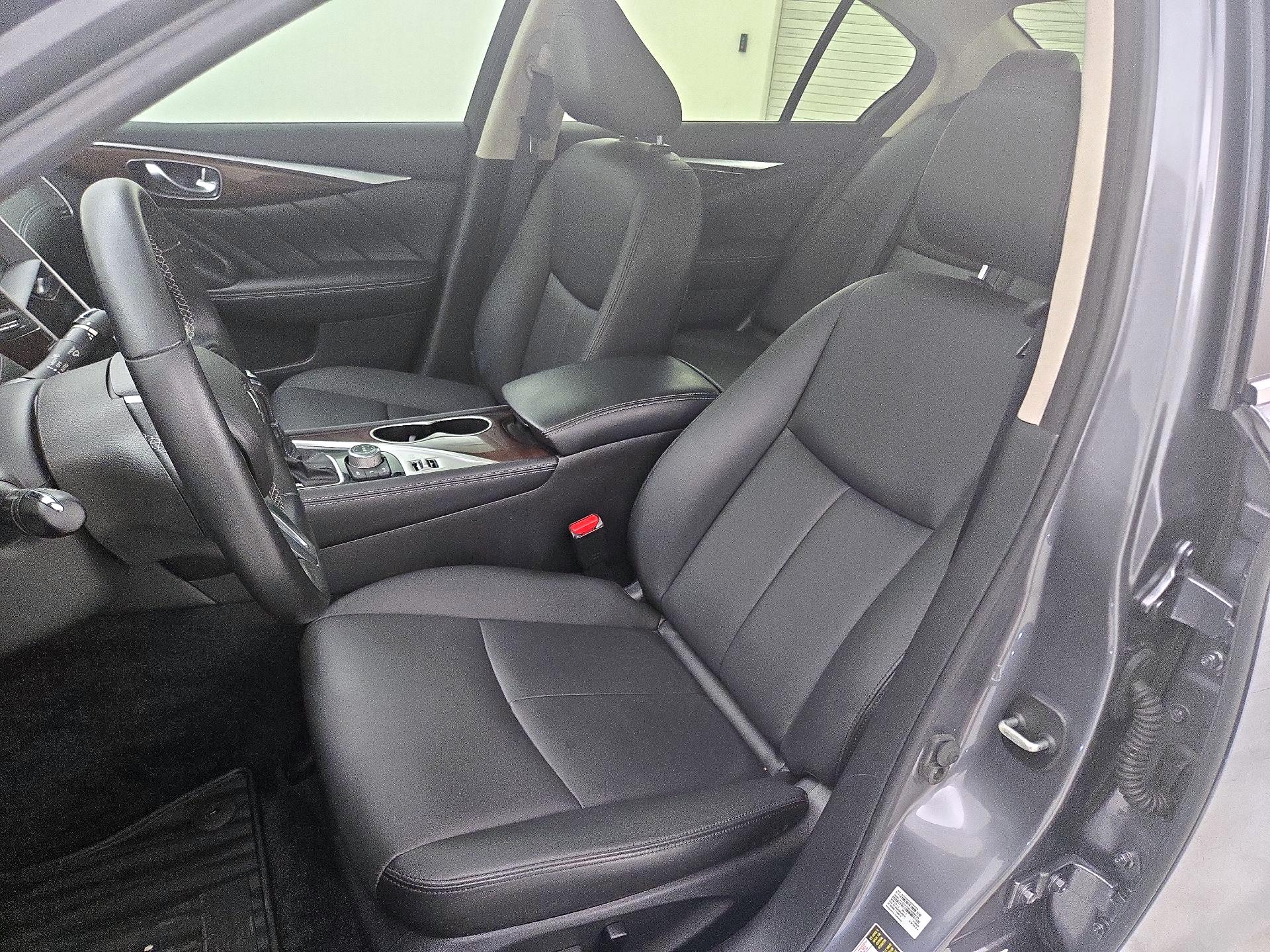 Thumbnail: 2019 INFINITI Q50 - 11