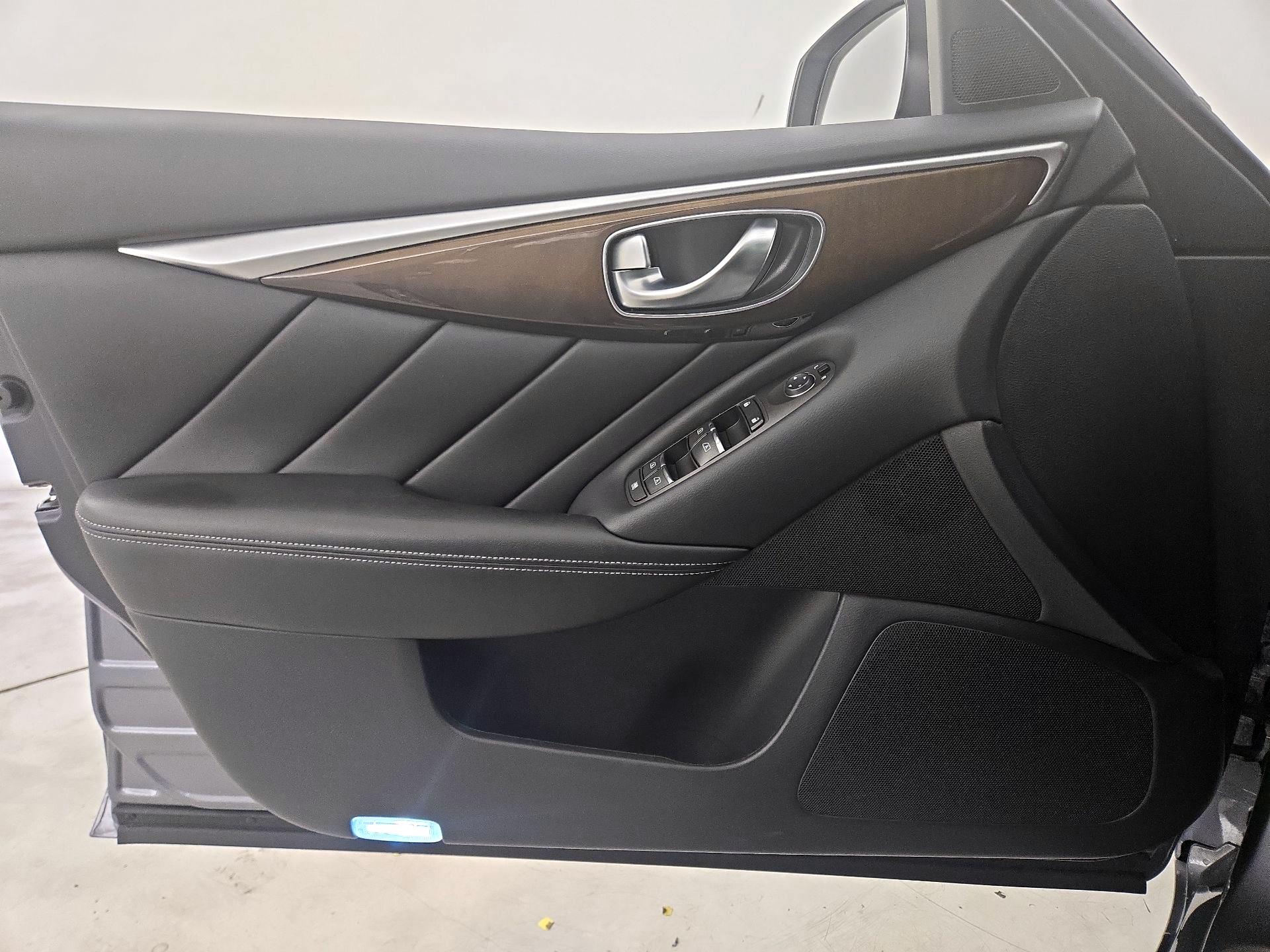 Thumbnail: 2019 INFINITI Q50 - 12
