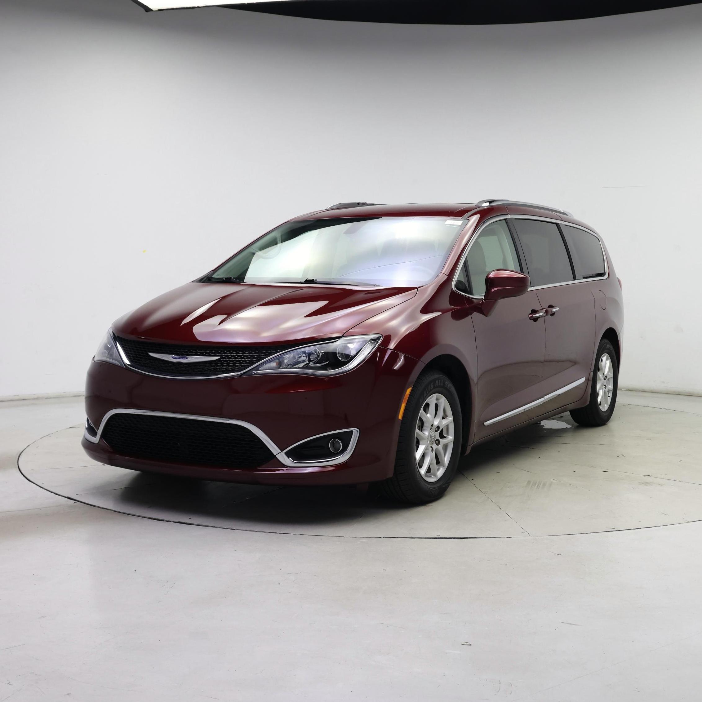 Thumbnail: 2020 Chrysler Pacifica - 4