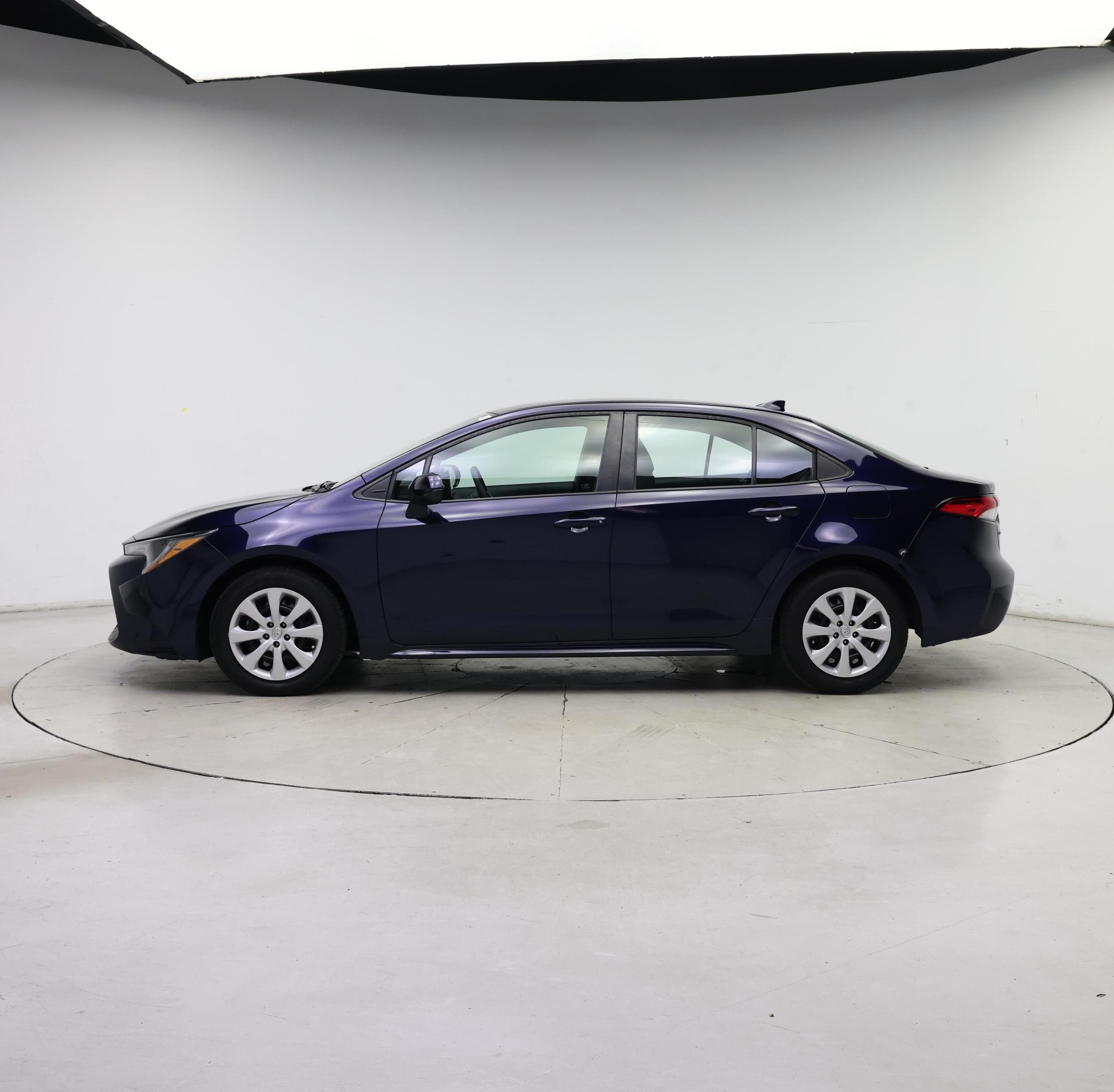 Thumbnail: 2022 Toyota Corolla - 3