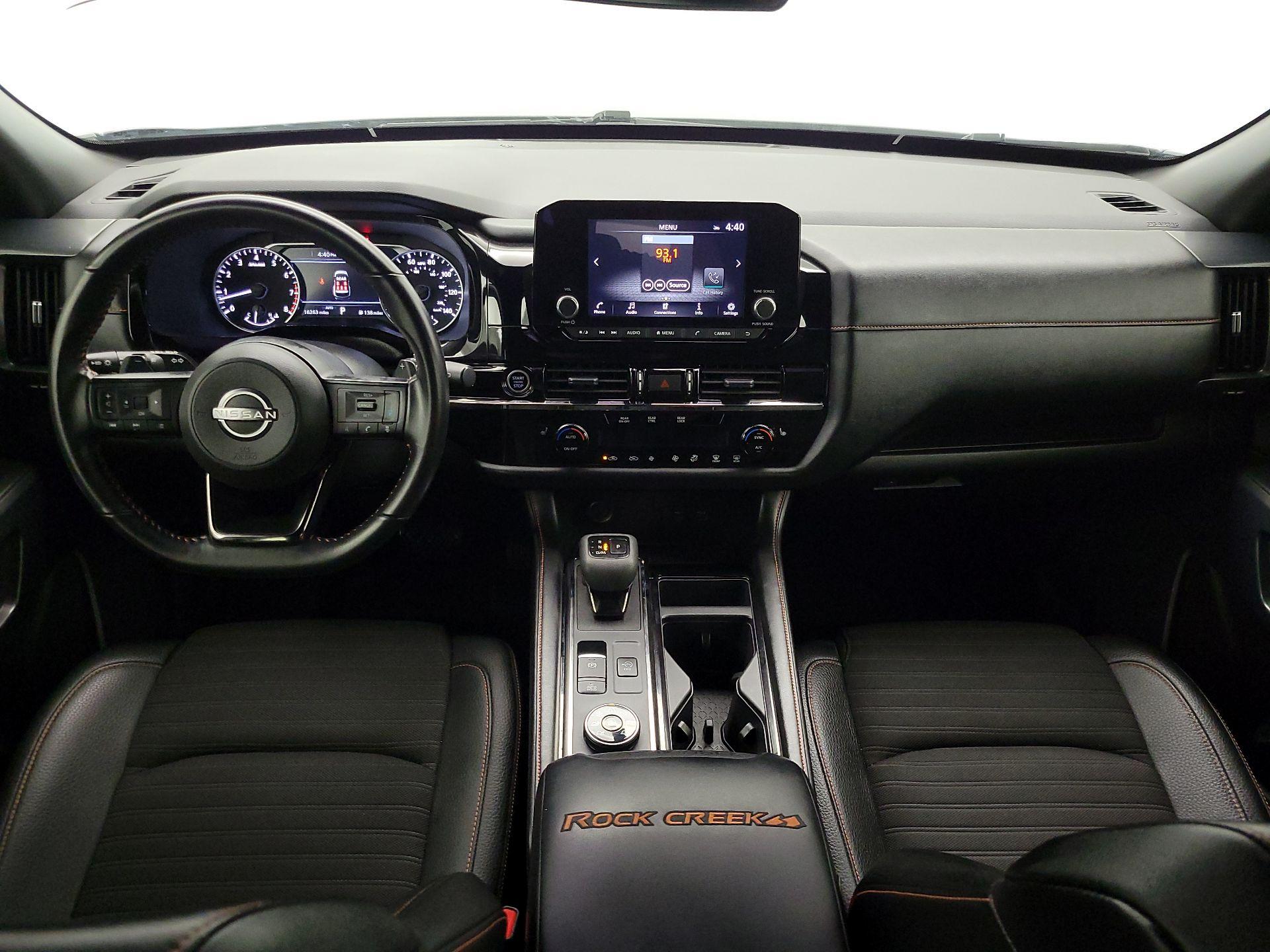 Thumbnail: 2024 Nissan Pathfinder - 9