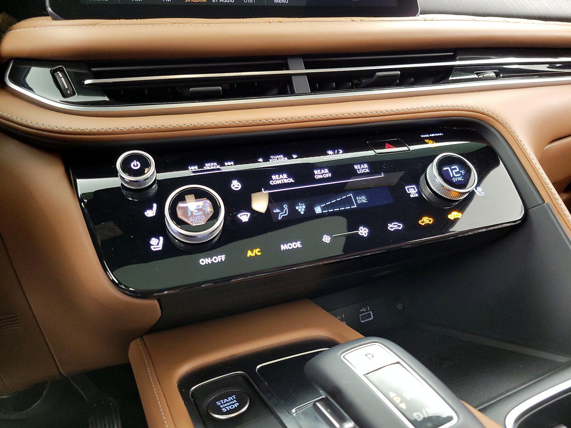 Thumbnail: 2024 INFINITI QX60 - 17