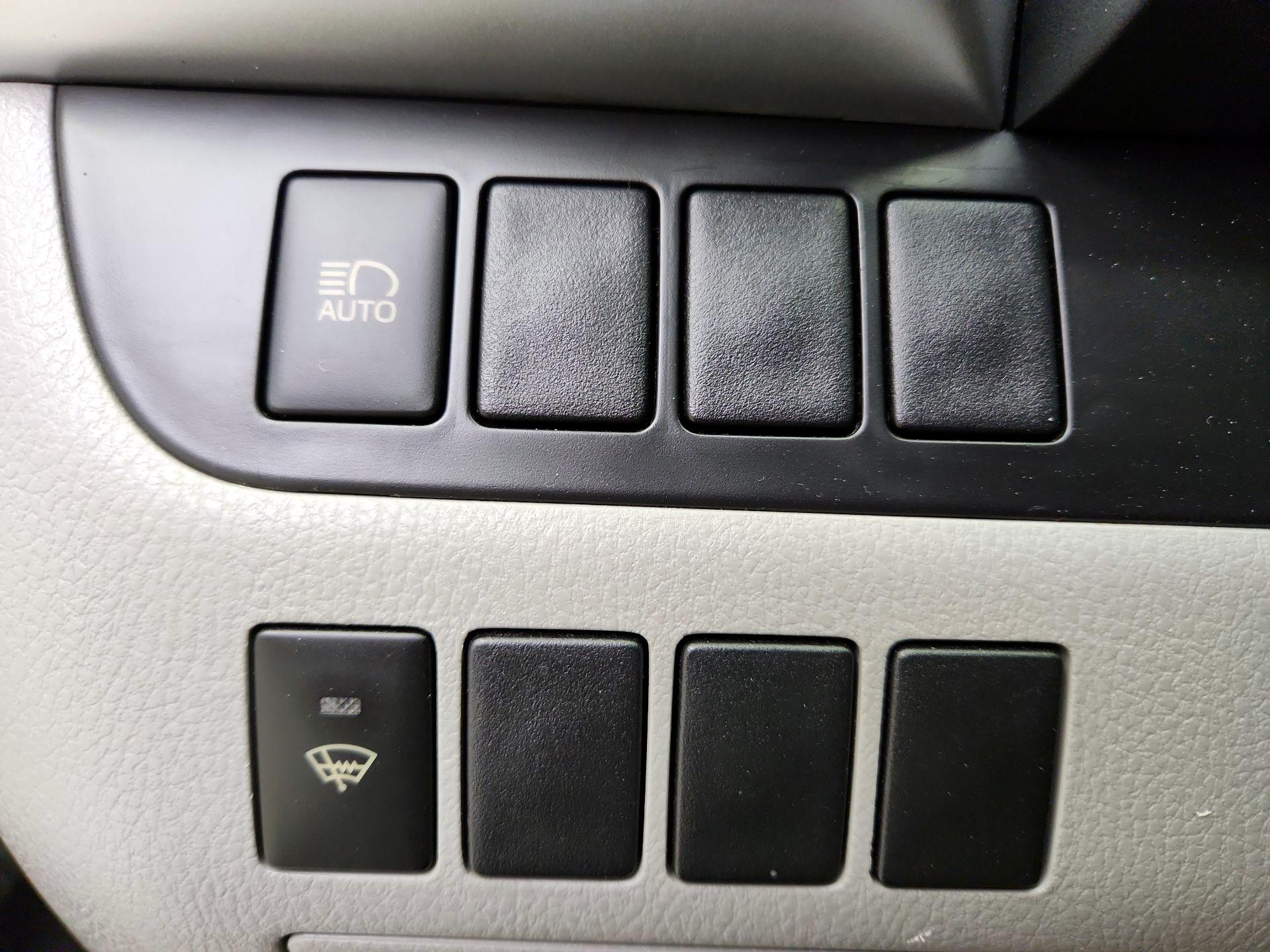 Thumbnail: 2018 Toyota Highlander - 13