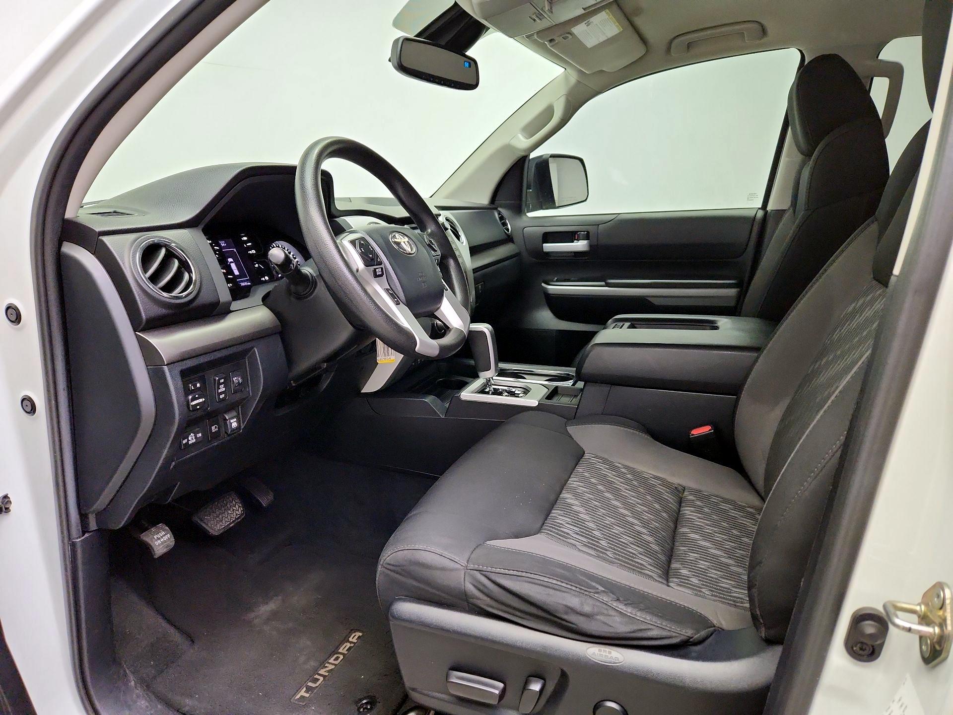 Thumbnail: 2020 Toyota Tundra - 11
