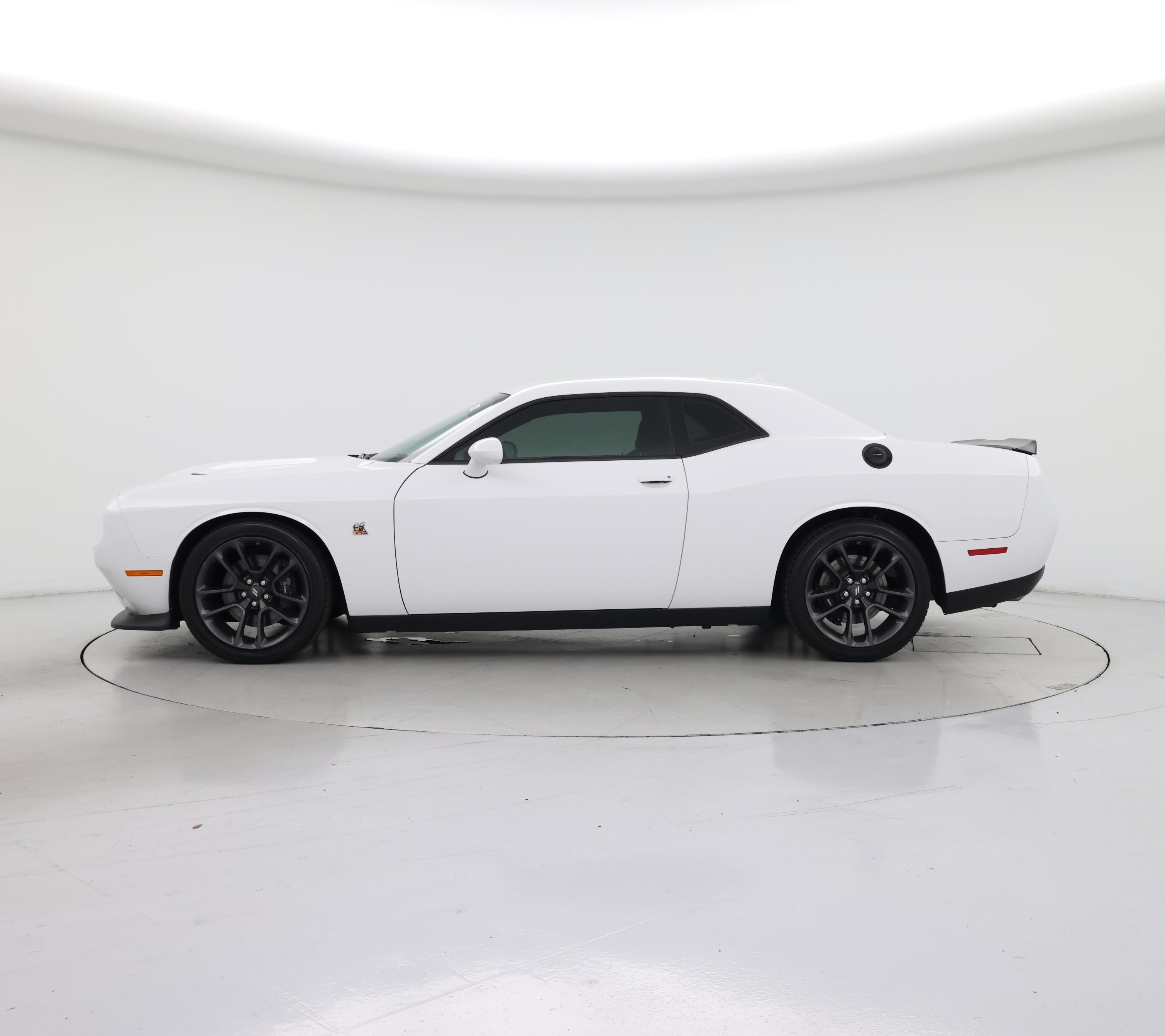 Thumbnail: 2022 Dodge Challenger - 3