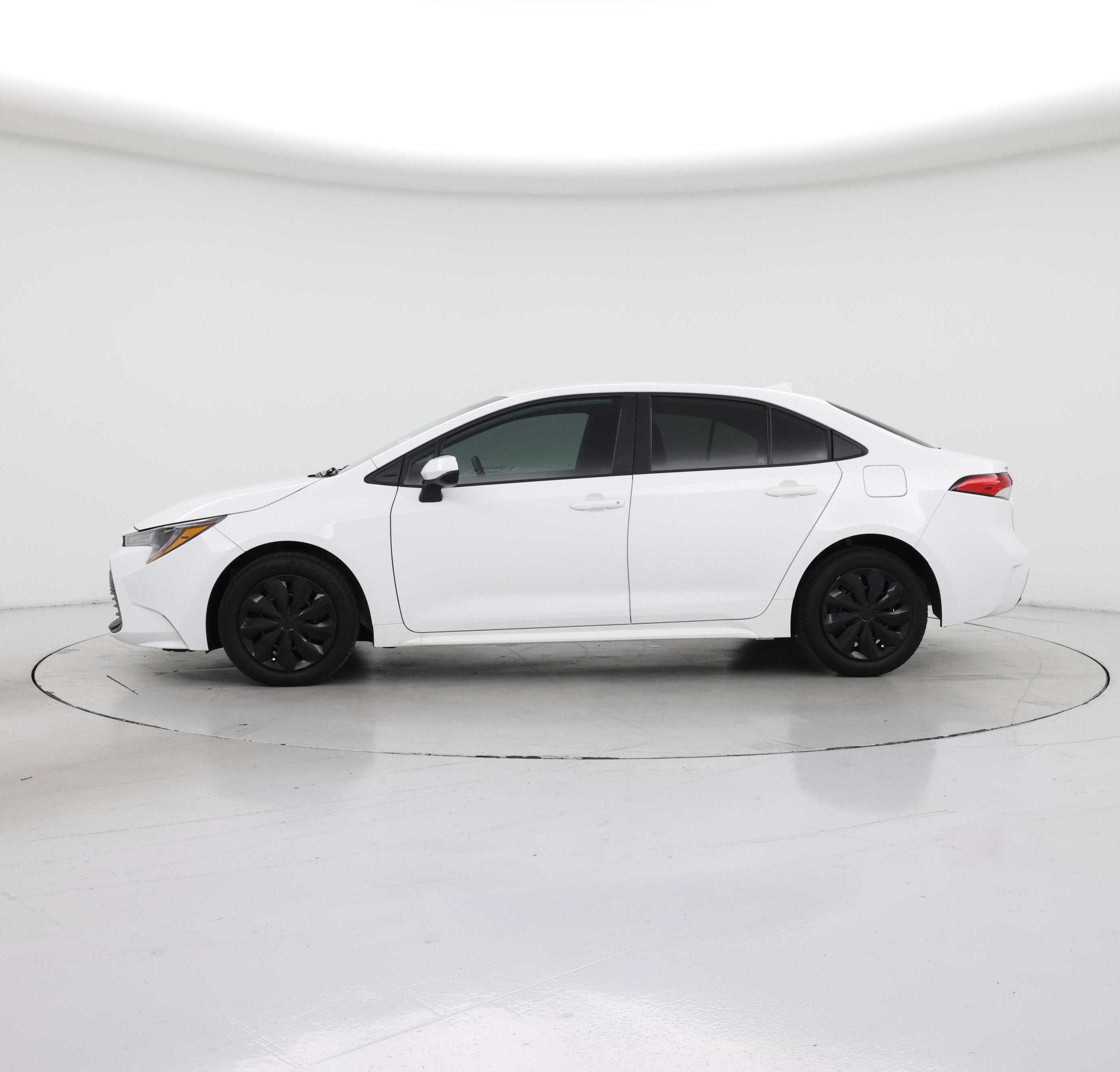 Thumbnail: 2024 Toyota Corolla - 3