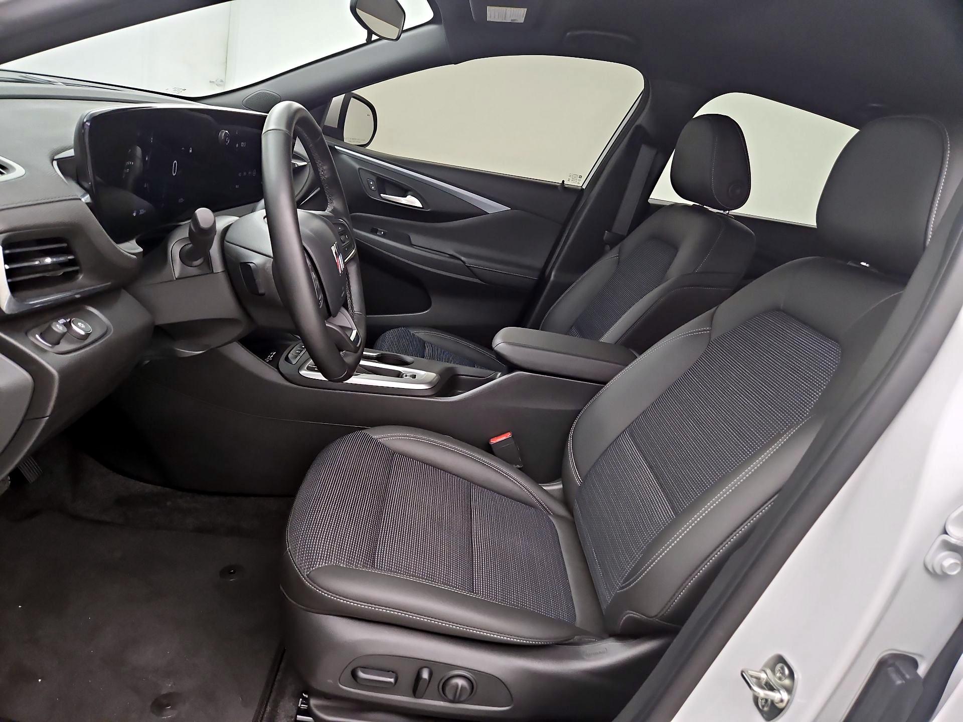 Thumbnail: 2024 Buick Envista - 11