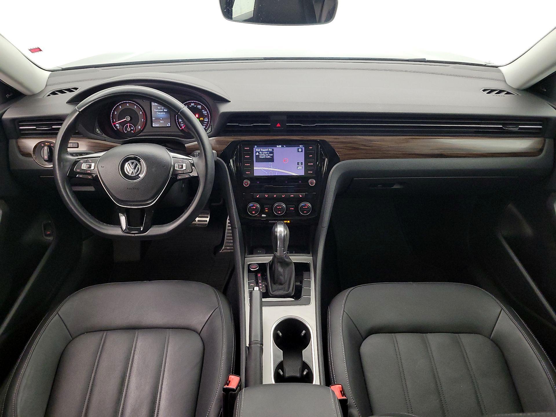 Thumbnail: 2020 Volkswagen Passat - 9