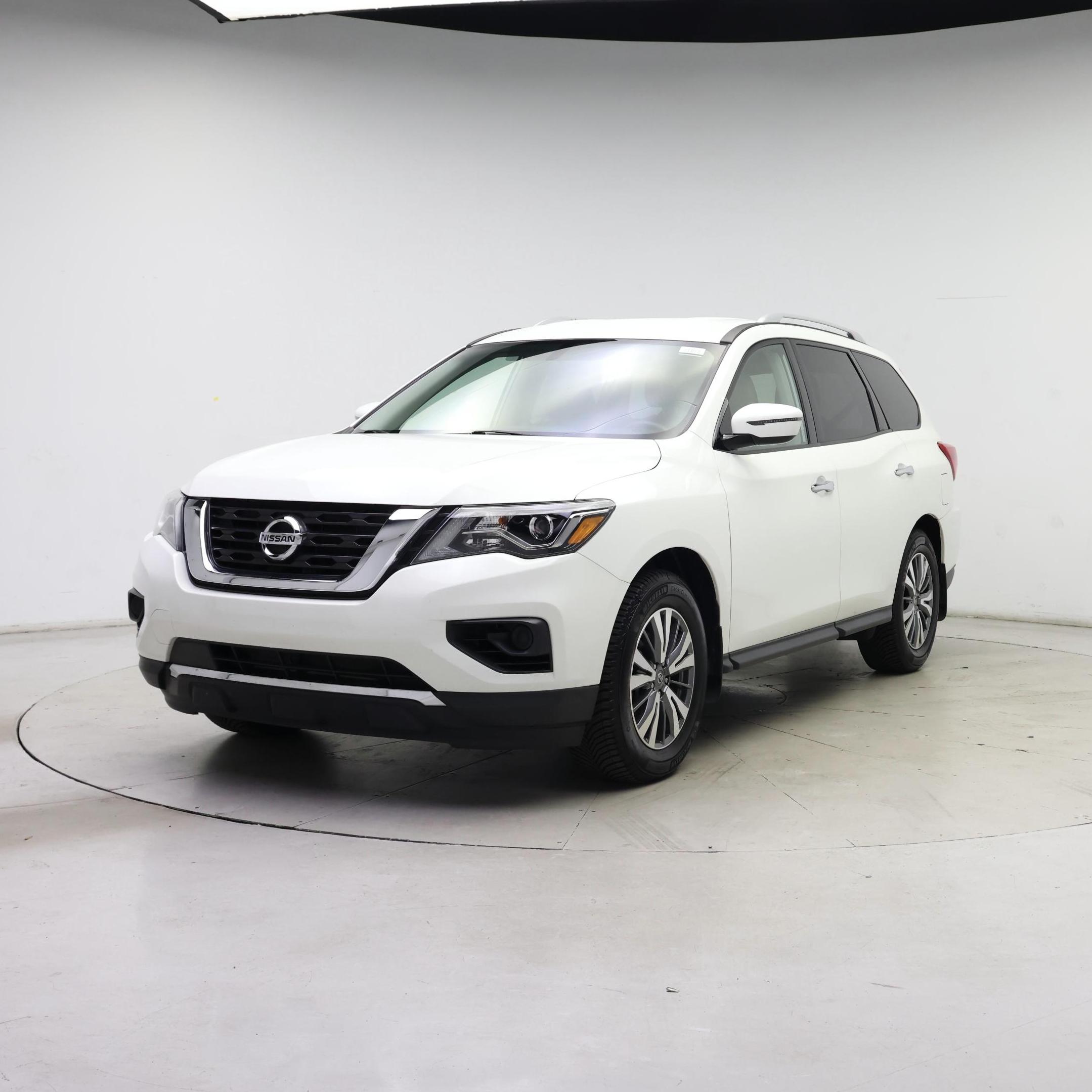 Thumbnail: 2020 Nissan Pathfinder - 4
