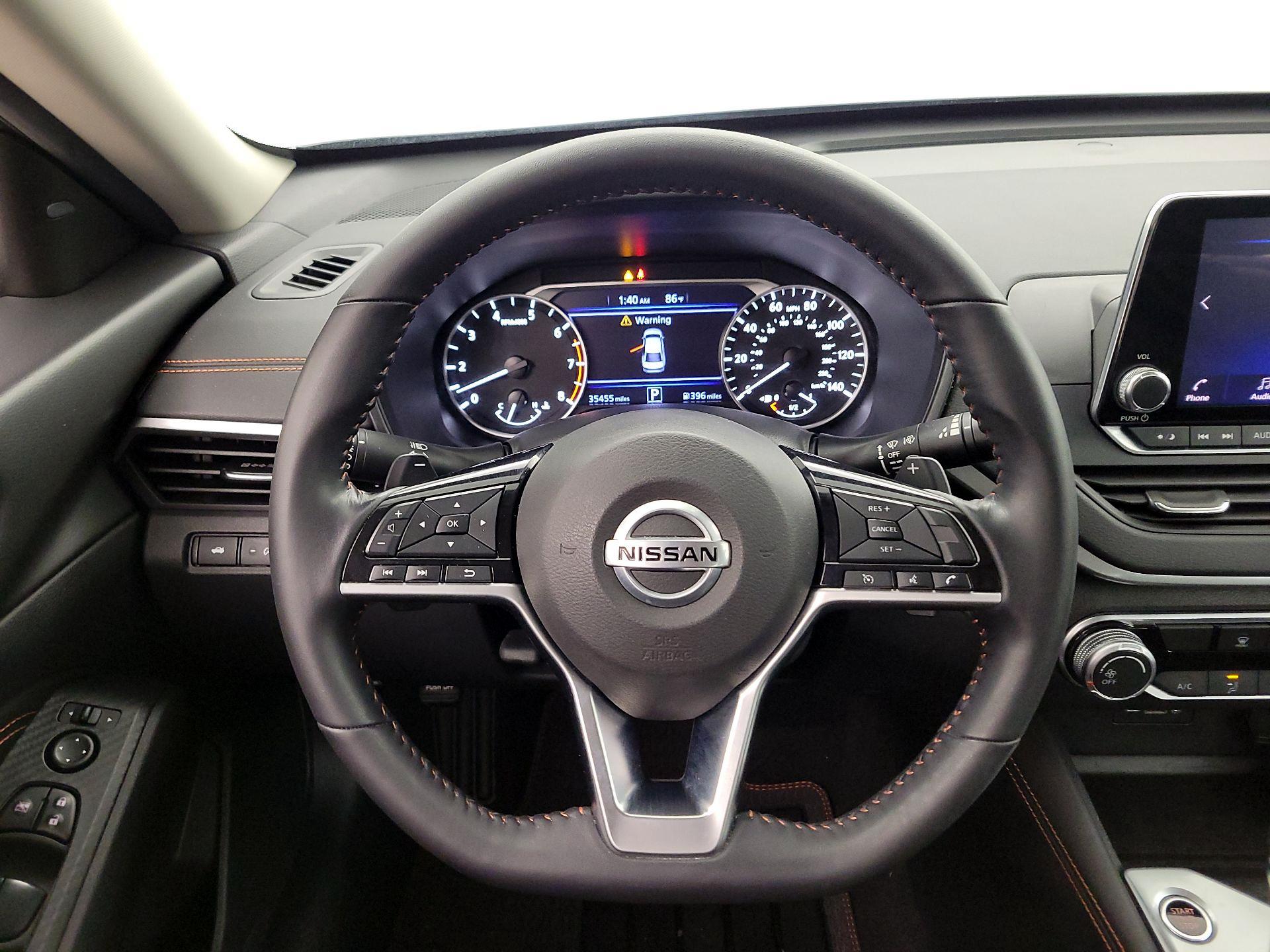 Thumbnail: 2020 Nissan Altima - 10
