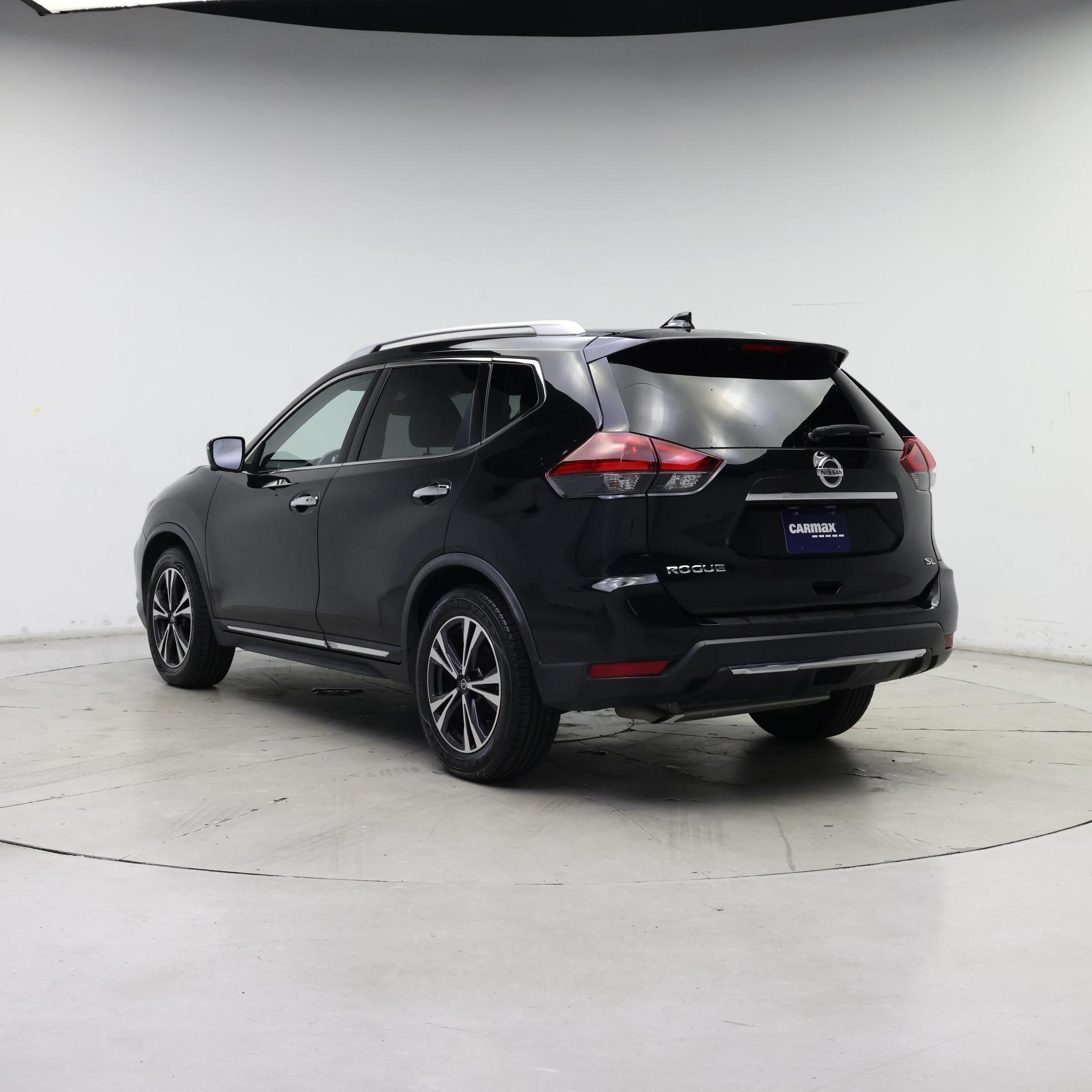 Thumbnail: 2018 Nissan Rogue - 2