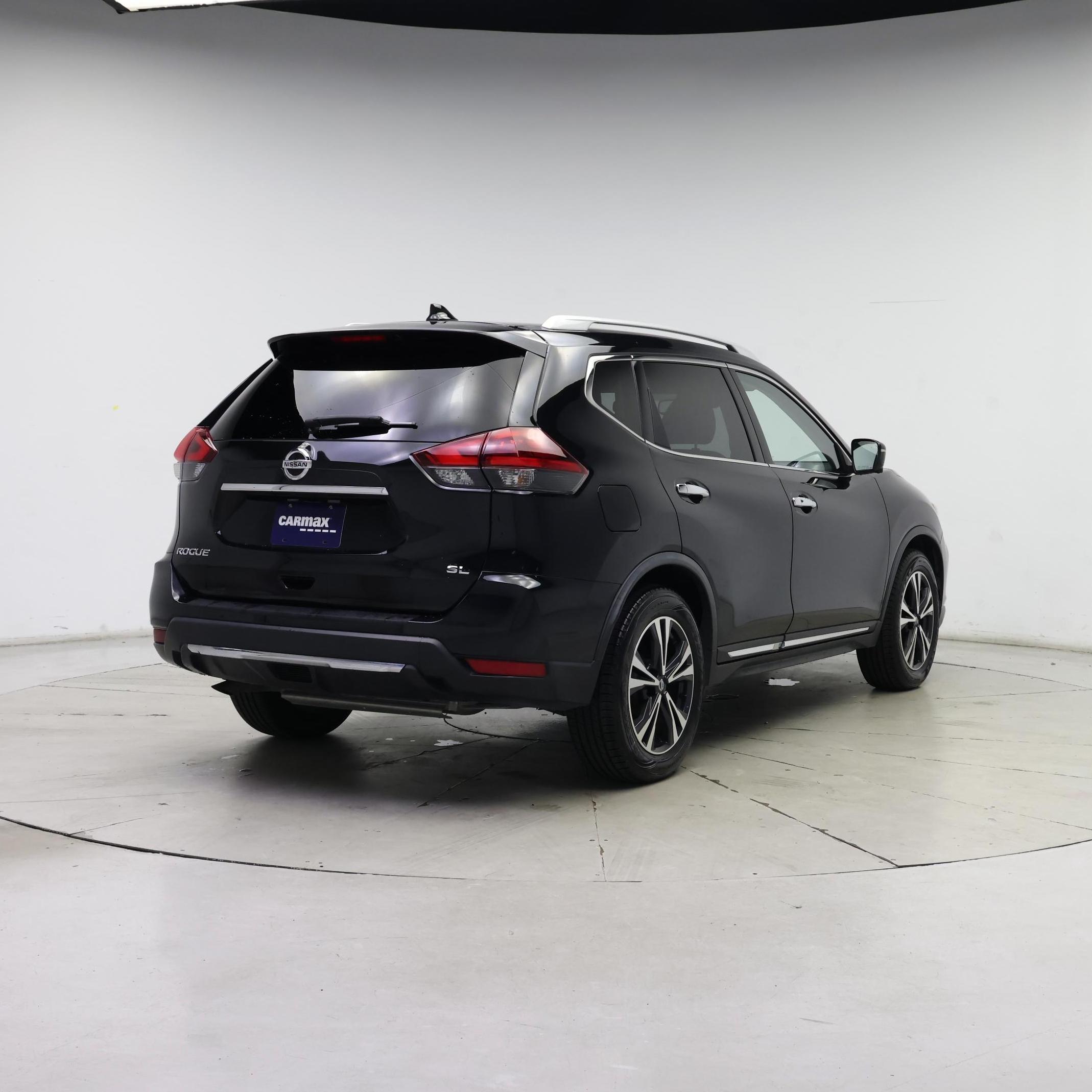 Thumbnail: 2018 Nissan Rogue - 8