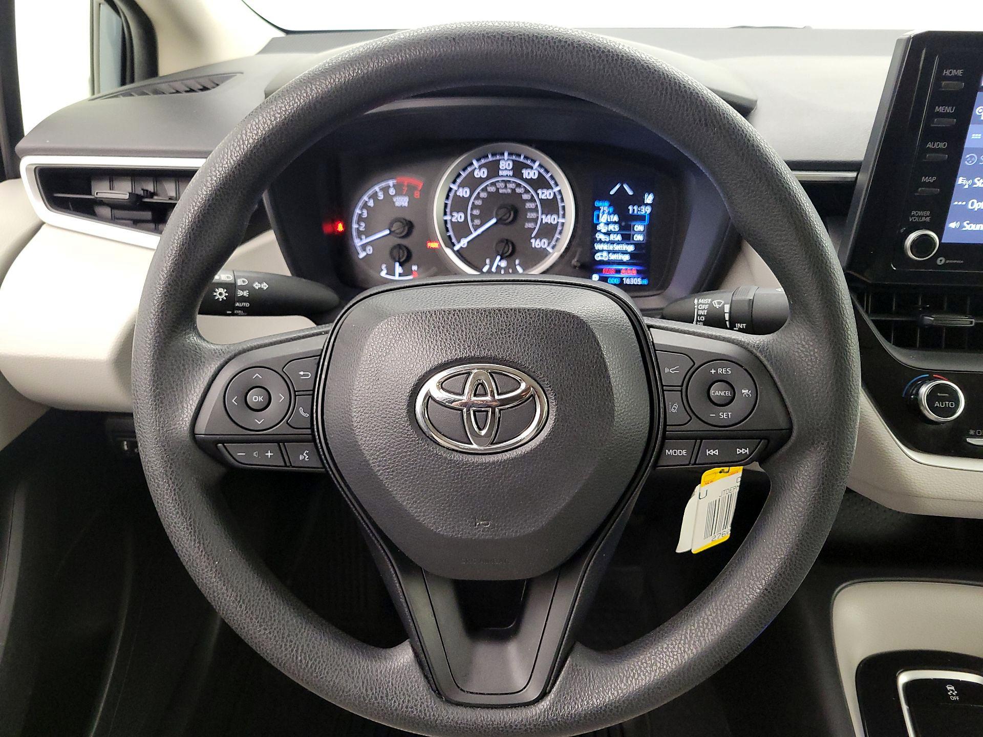 Thumbnail: 2022 Toyota Corolla - 10