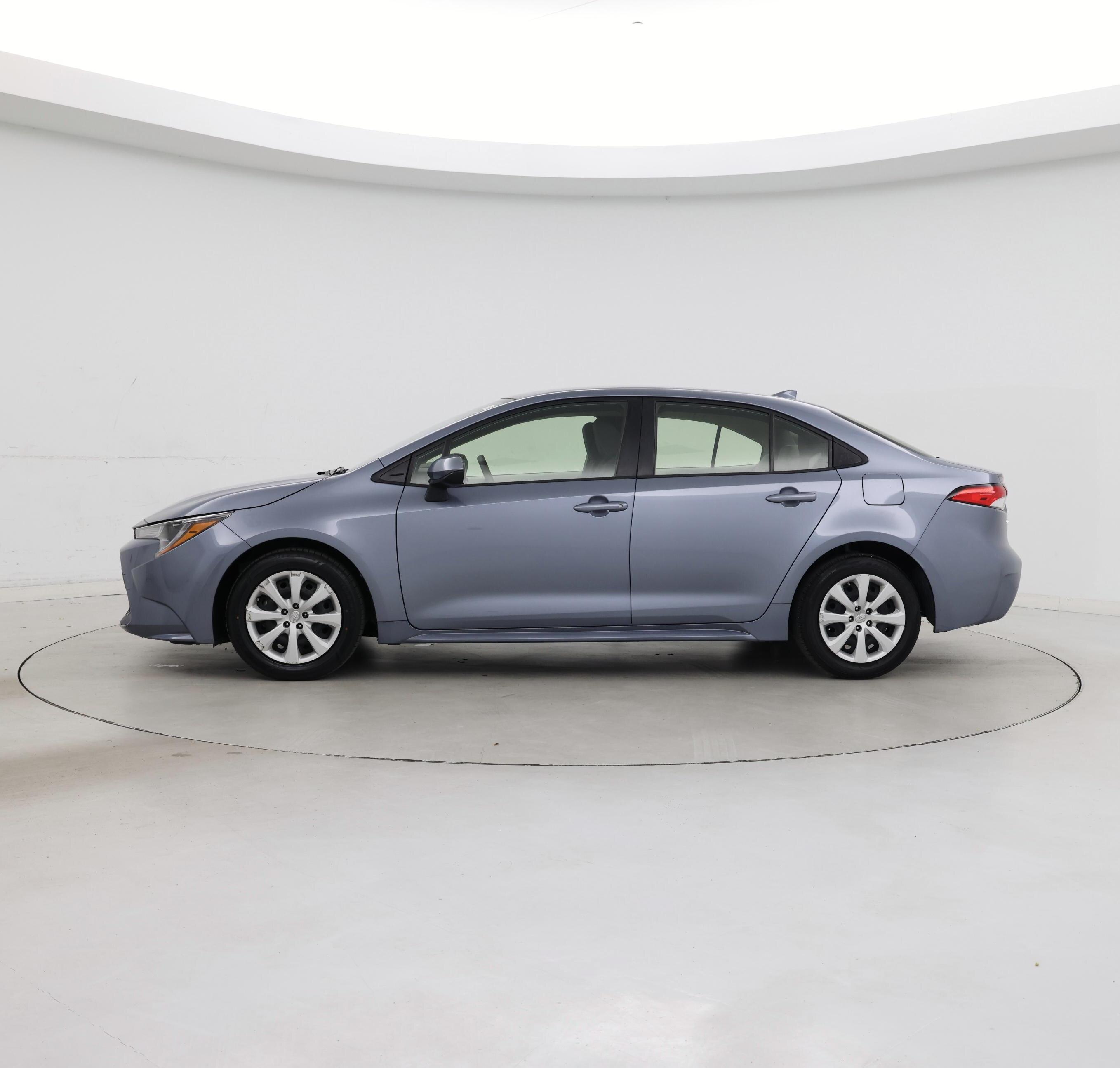 Thumbnail: 2022 Toyota Corolla - 3