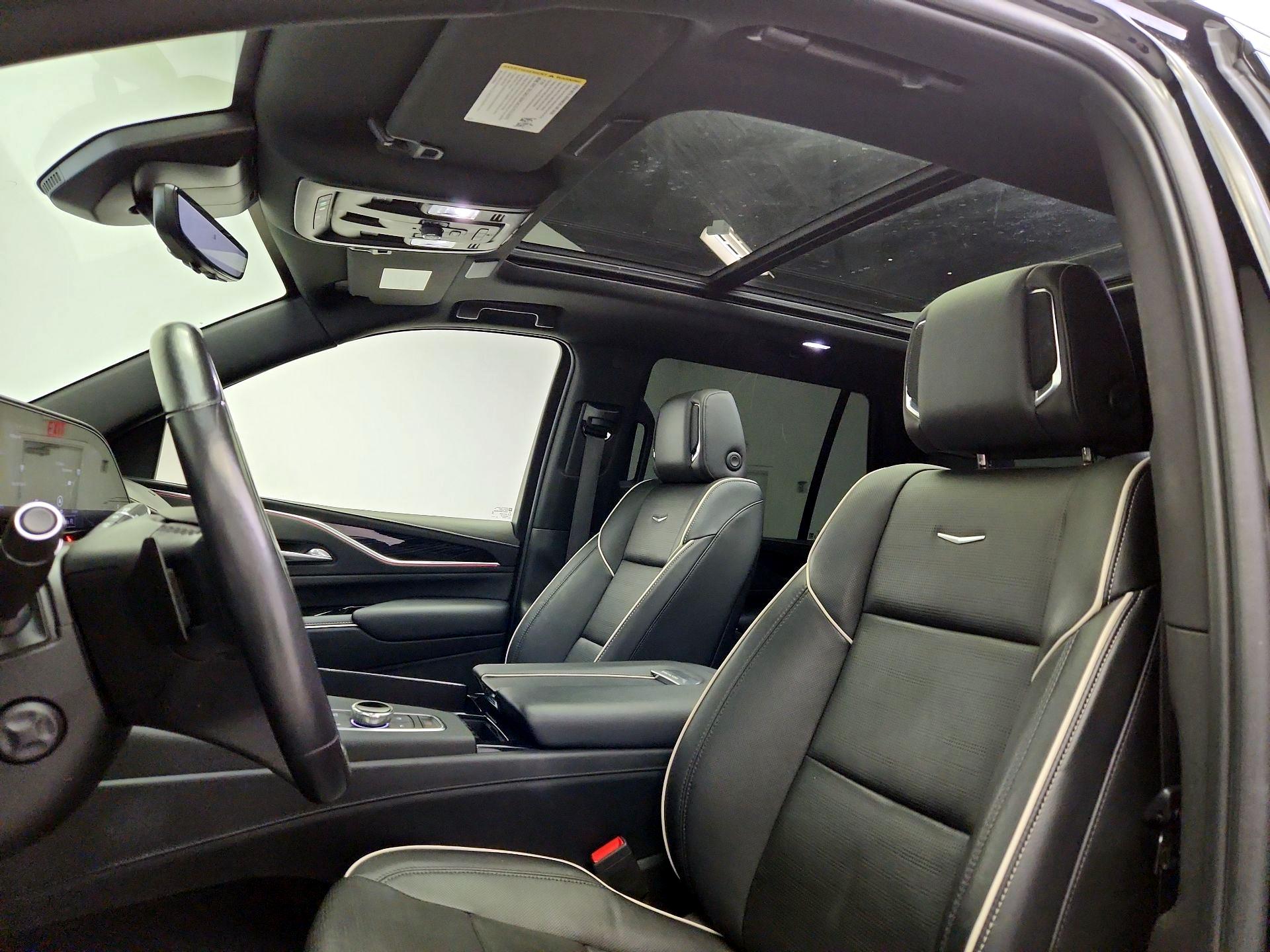 Thumbnail: 2023 Cadillac Escalade - 20
