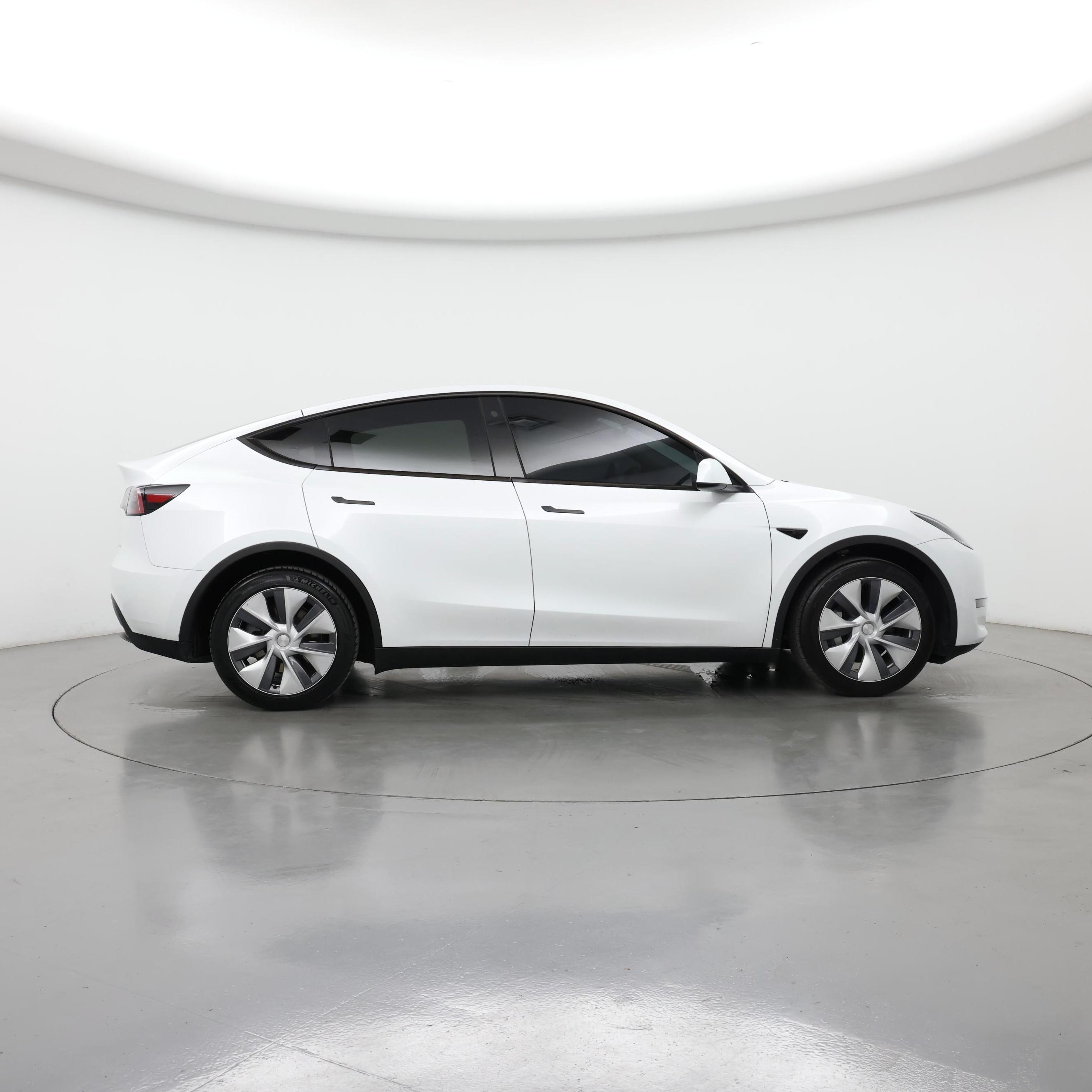 Thumbnail: 2023 Tesla Model Y - 7