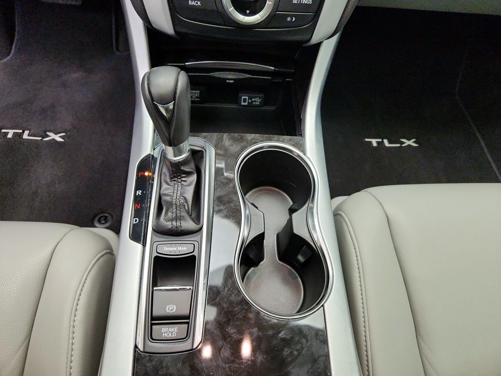 Thumbnail: 2019 Acura TLX - 17