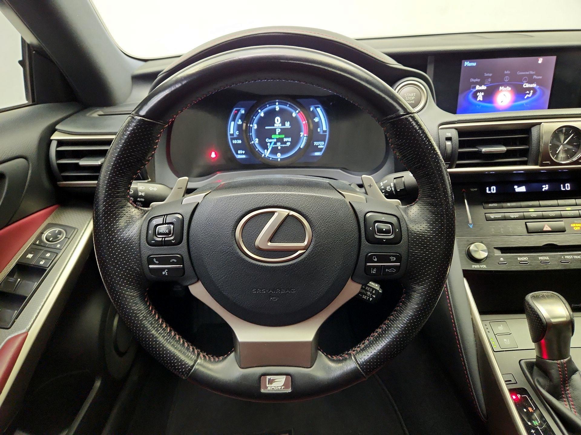 Thumbnail: 2017 Lexus IS - 10