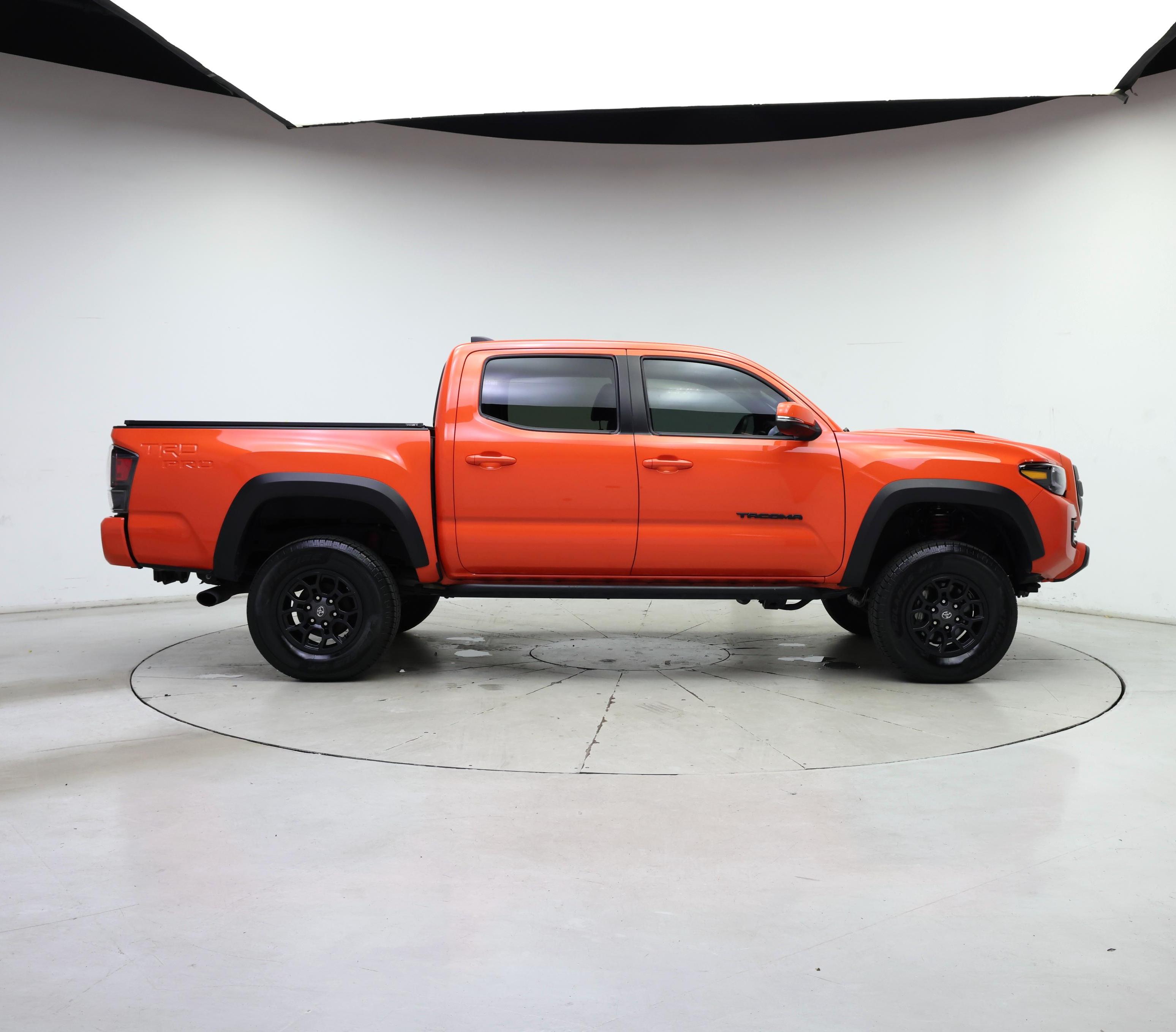 Thumbnail: 2023 Toyota Tacoma - 7